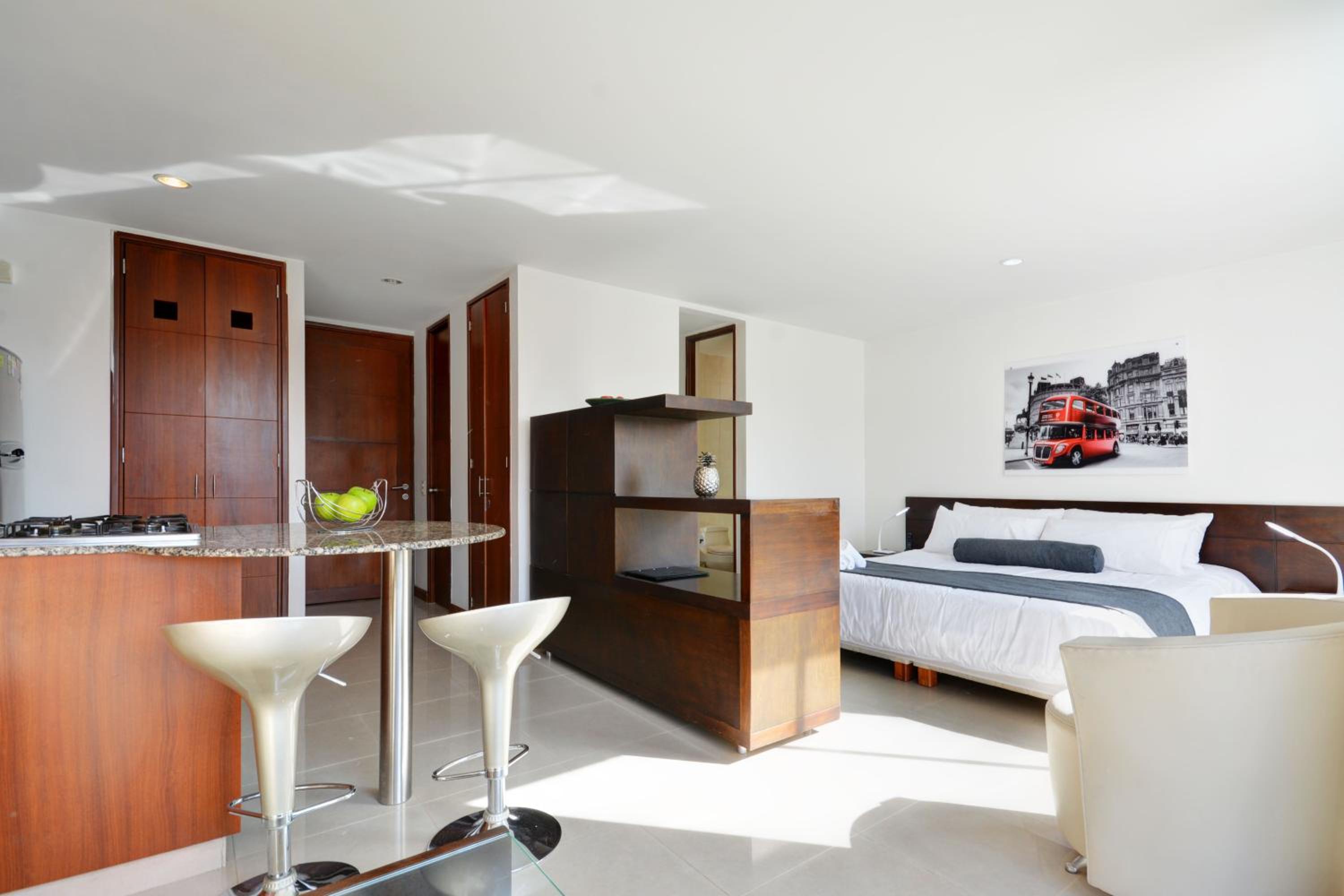 Blux Apartments Medellin