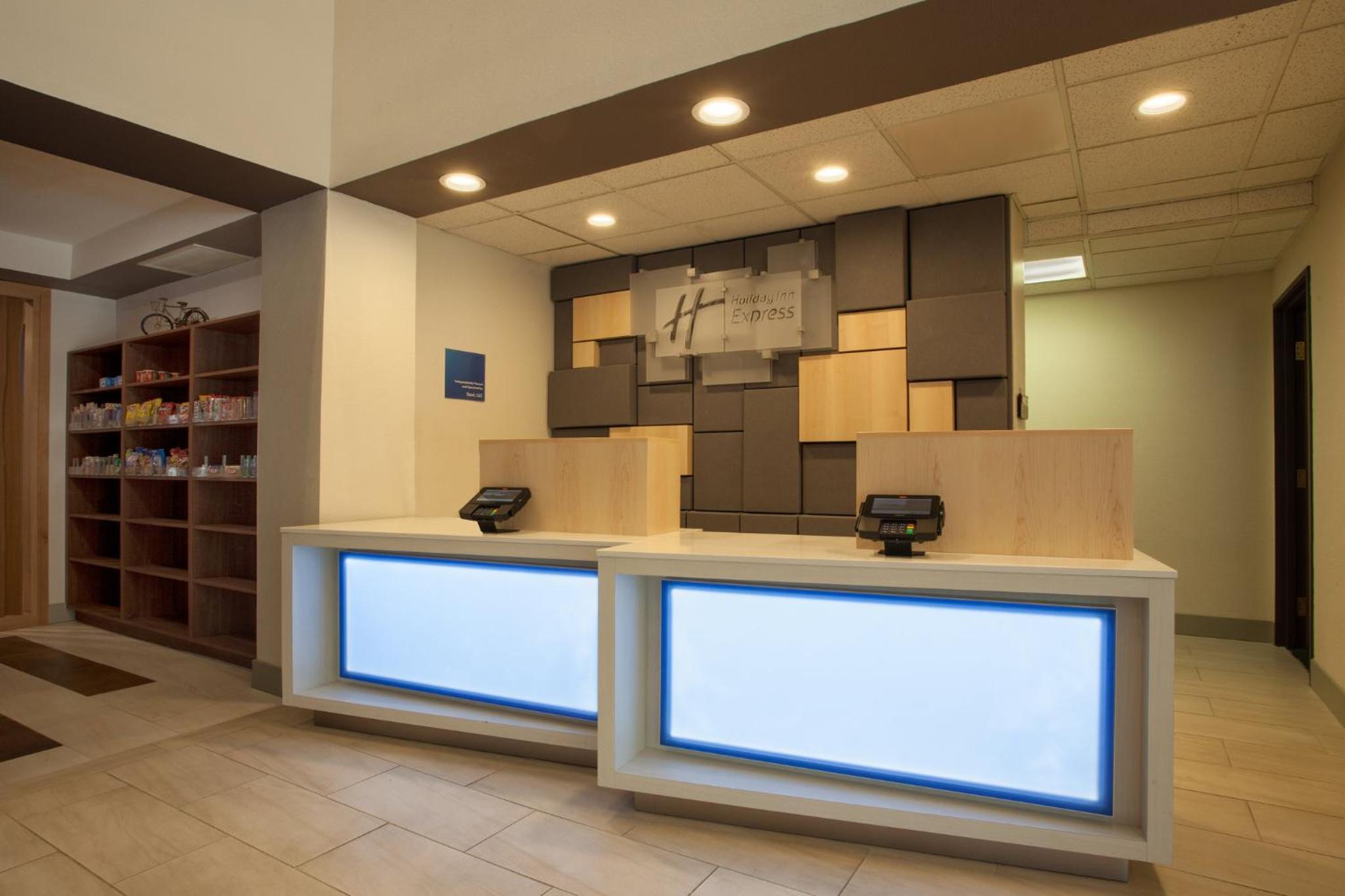 Holiday Inn Express Davis-University Area, an IHG Hotel - Property Image 47