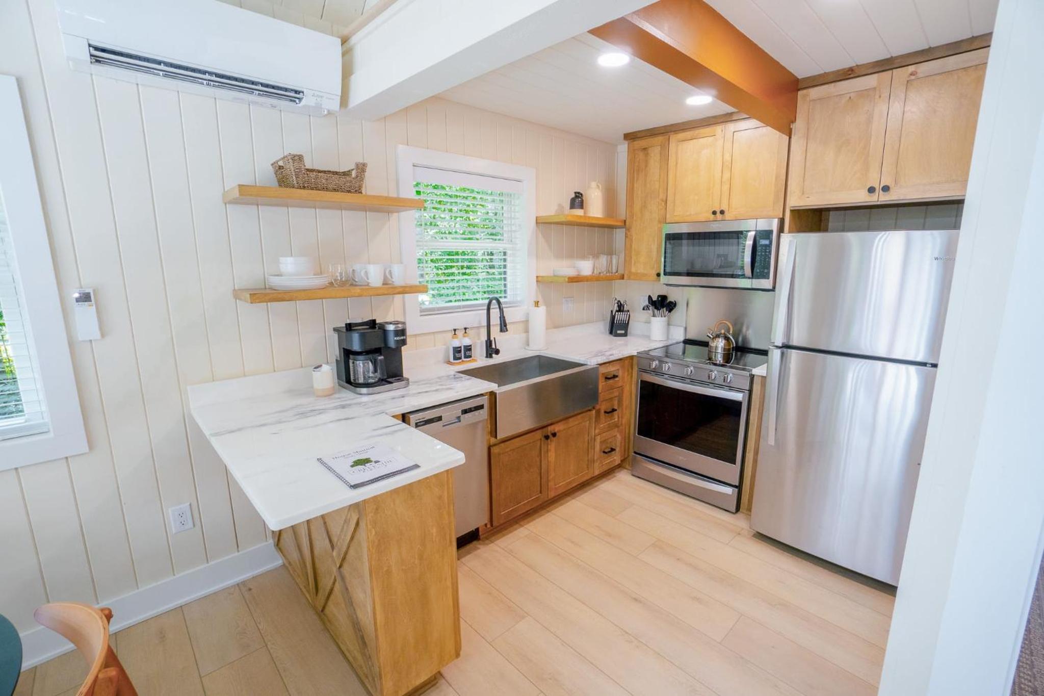 A-Frame Home - Cozy and Modern - Smoky Cottage view 3
