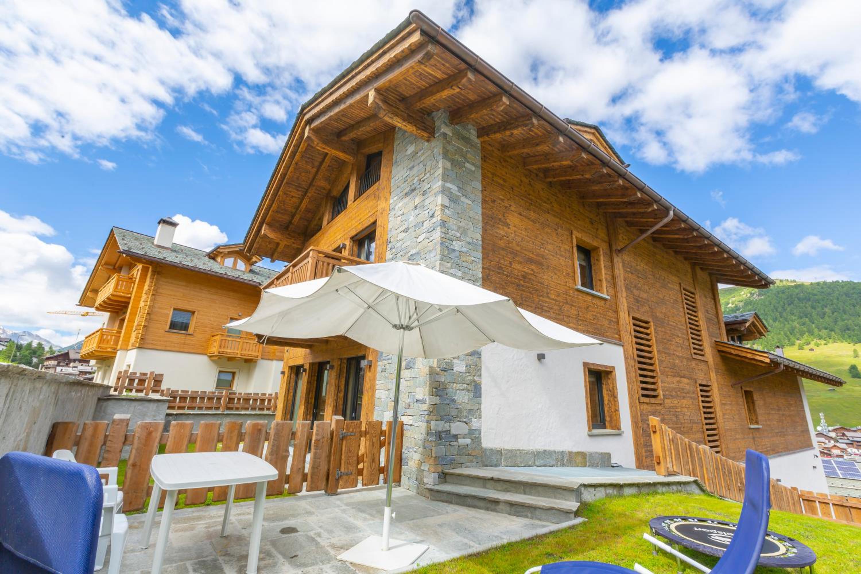 Casa Giardino Ski in - Ski out 100m view 4