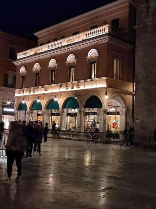 Residenza della Baronessa 3bdr Charm fronte Cinema