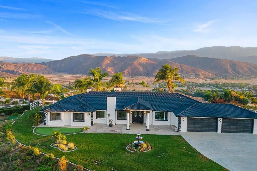Temecula Vacations - Grenache Estate - Nestled in Temecula Wine Country - Property Image 1