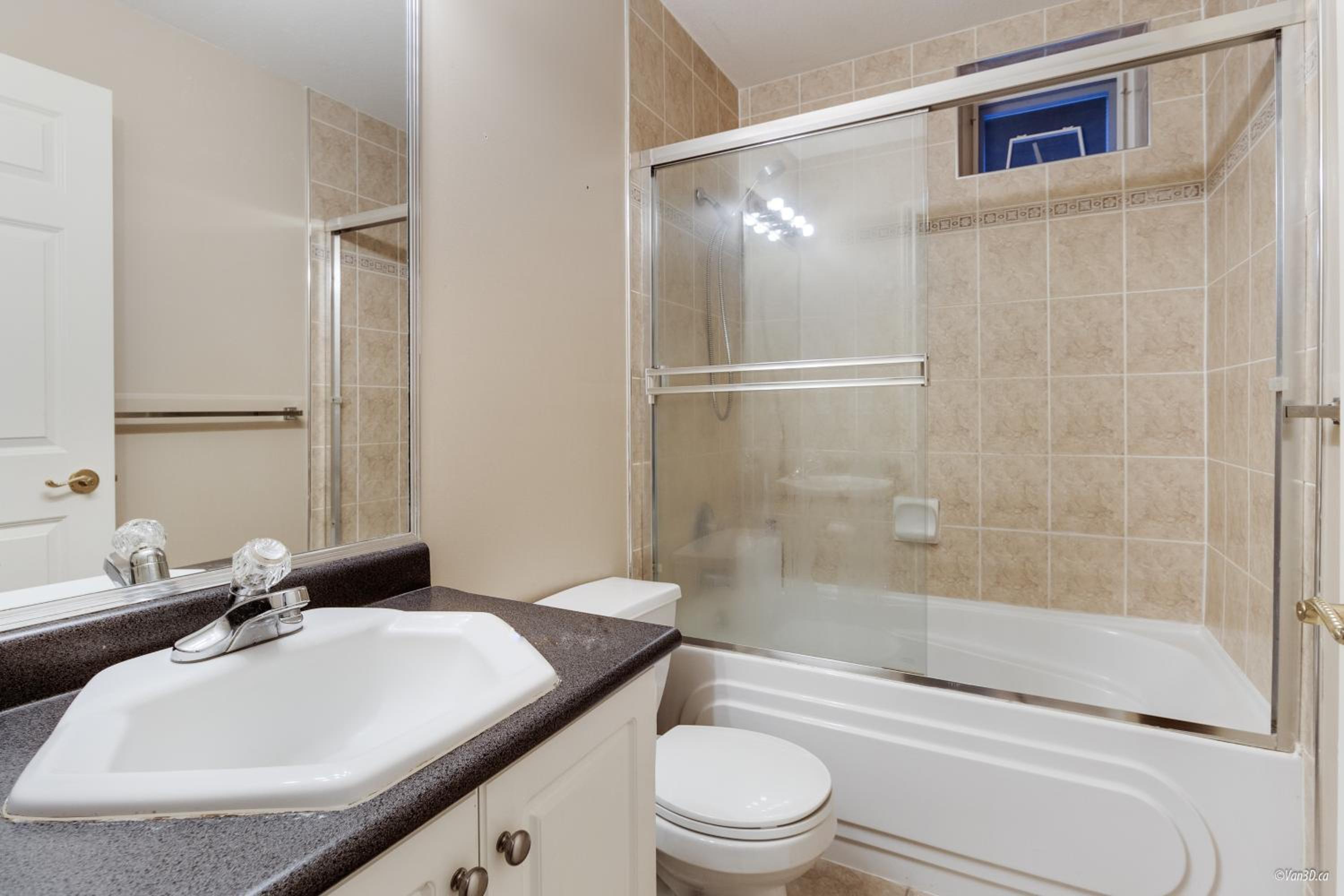 Cozy 1bedroom Suite in Vancouver Westside