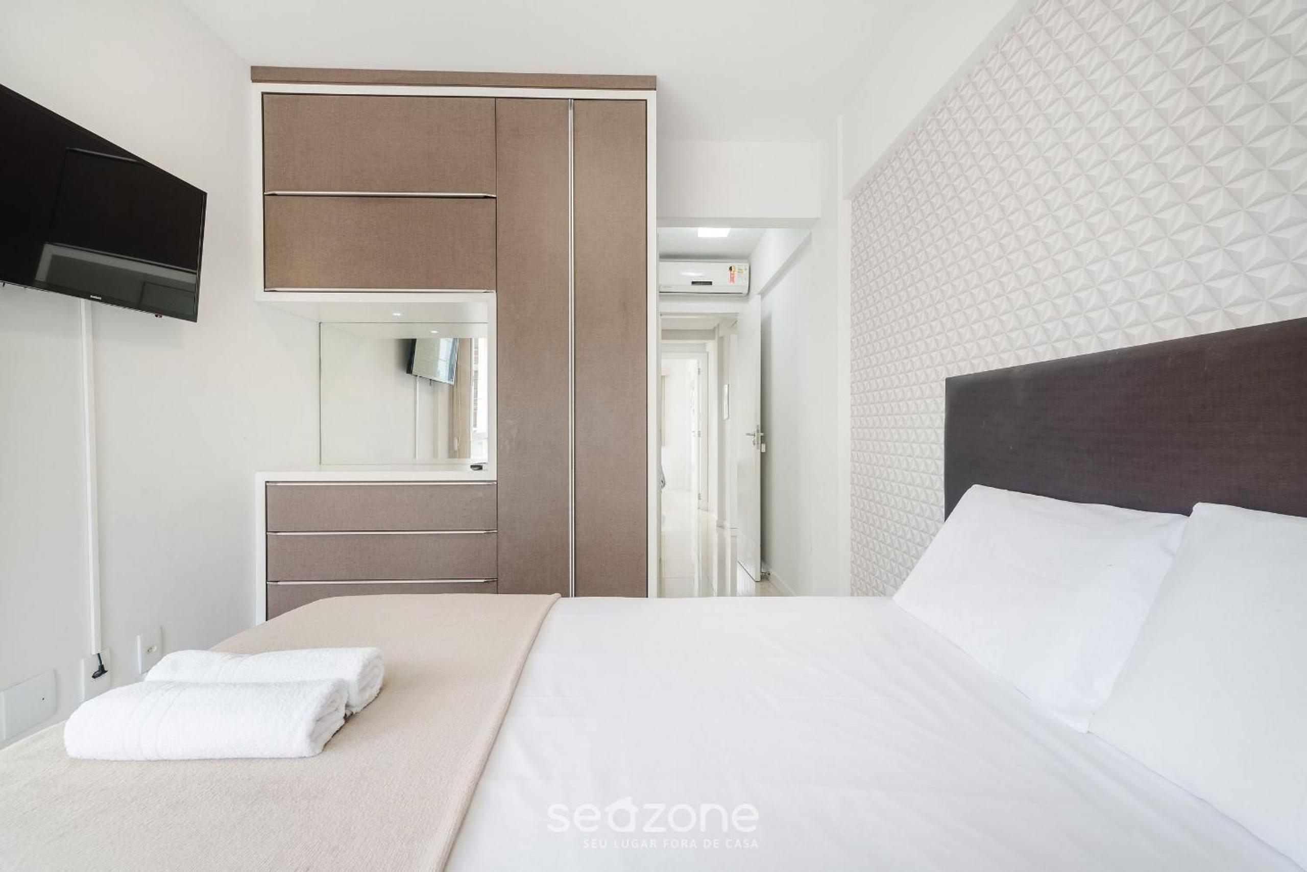 RFO - Apartments just steps from Bombinhas Beach