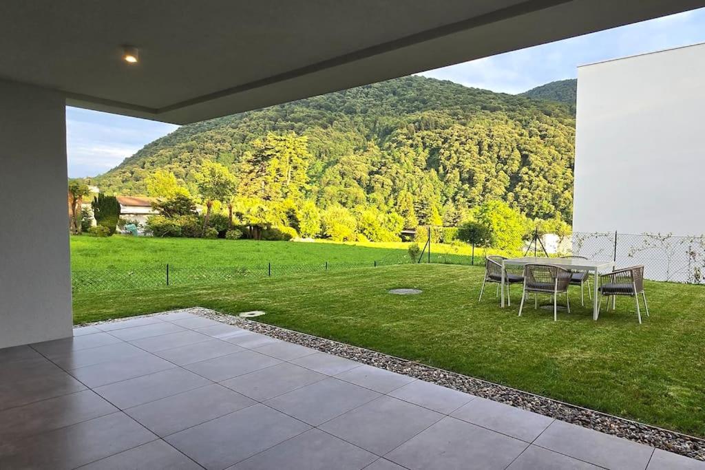 Charming apartment with garden & parking