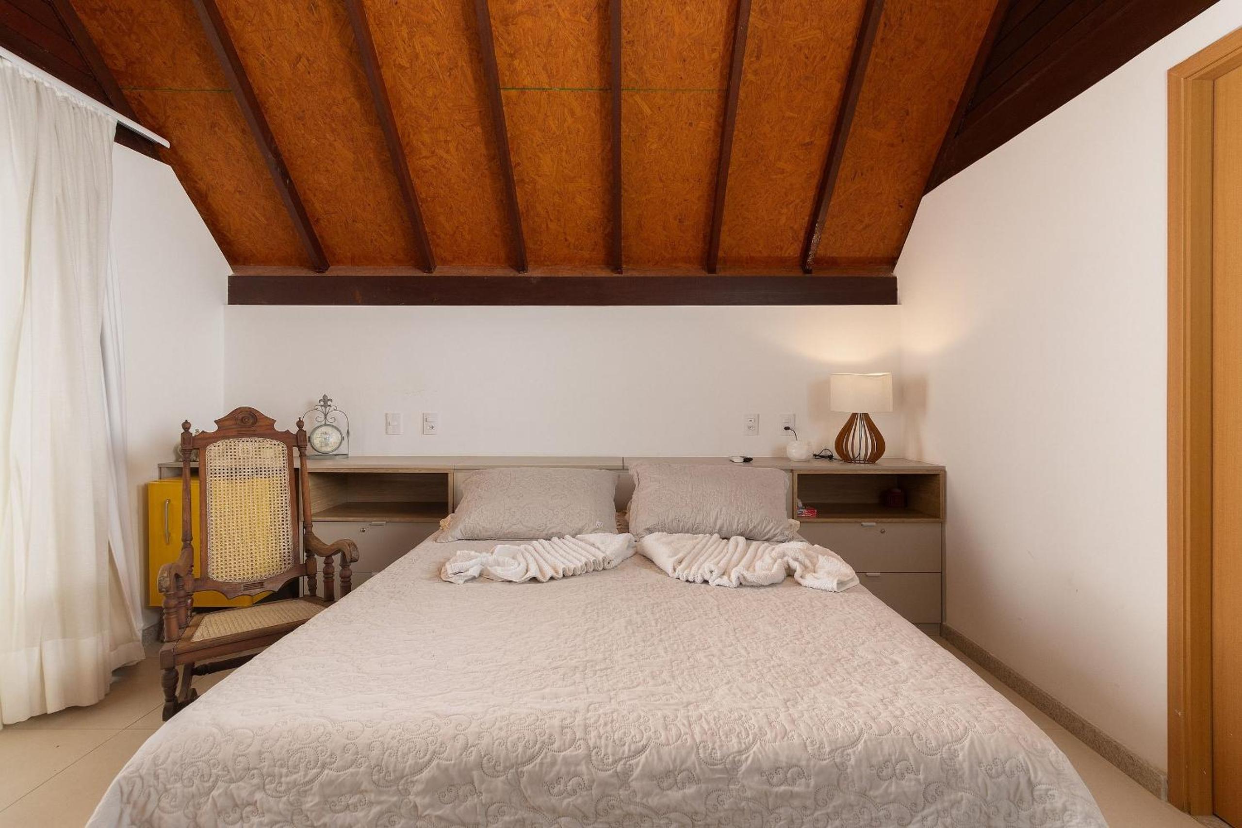 Exclusive Oceanfront Bungalow with Included Service — Eco Resort Carneiros