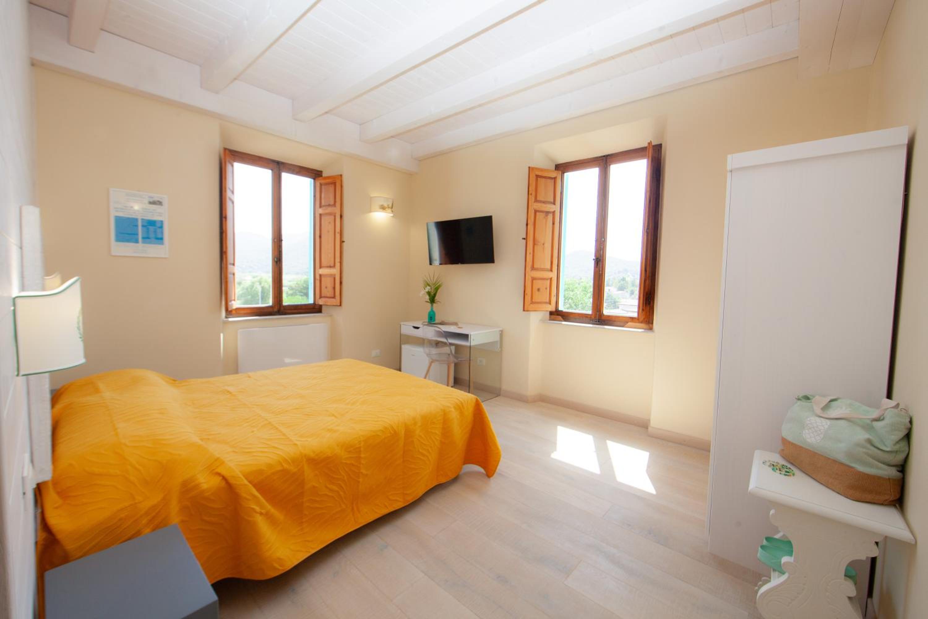 Villa le Api view 5