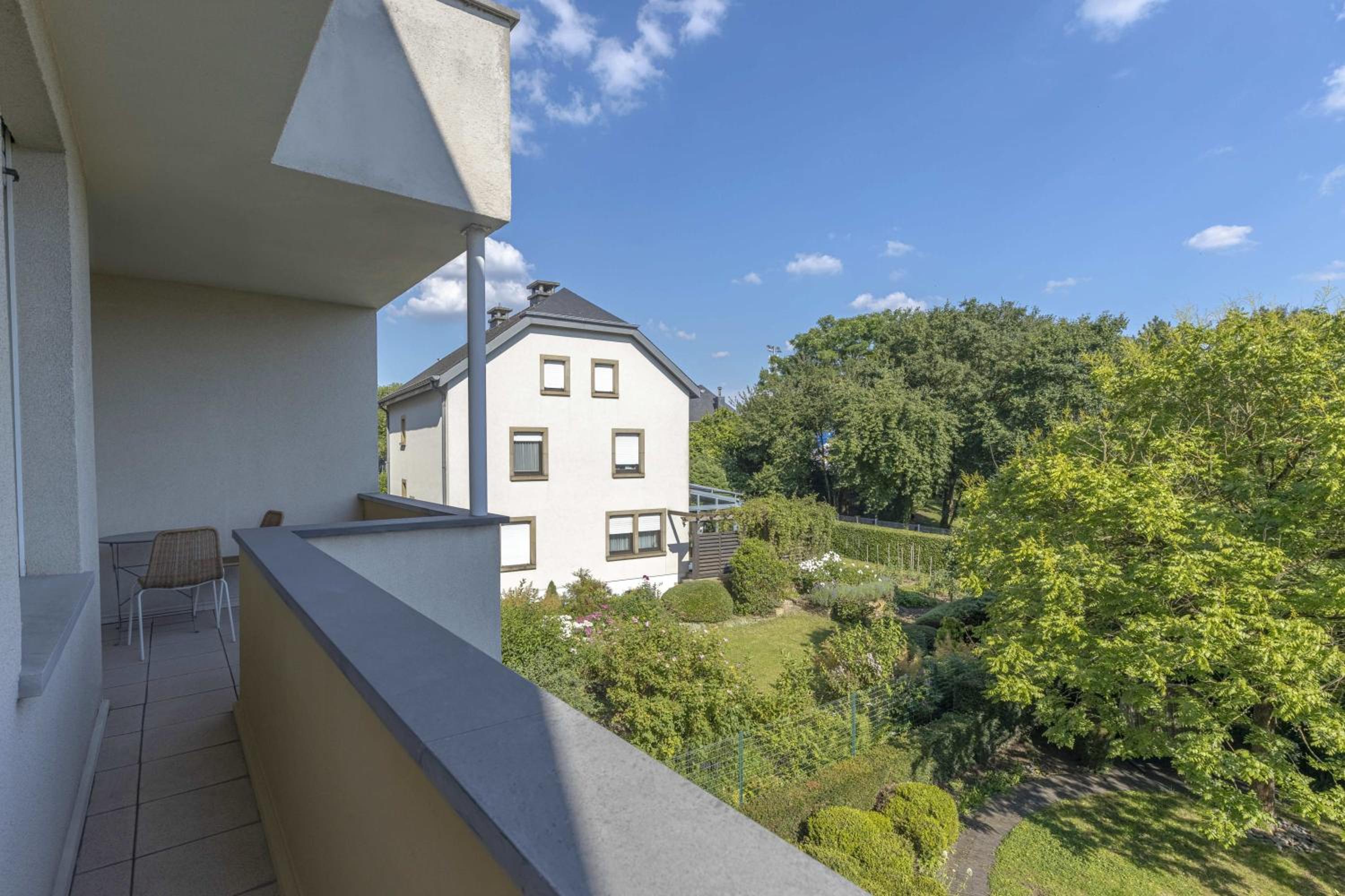 Spacious 2BR Apt in Central Luxembourg w Balcony view 4