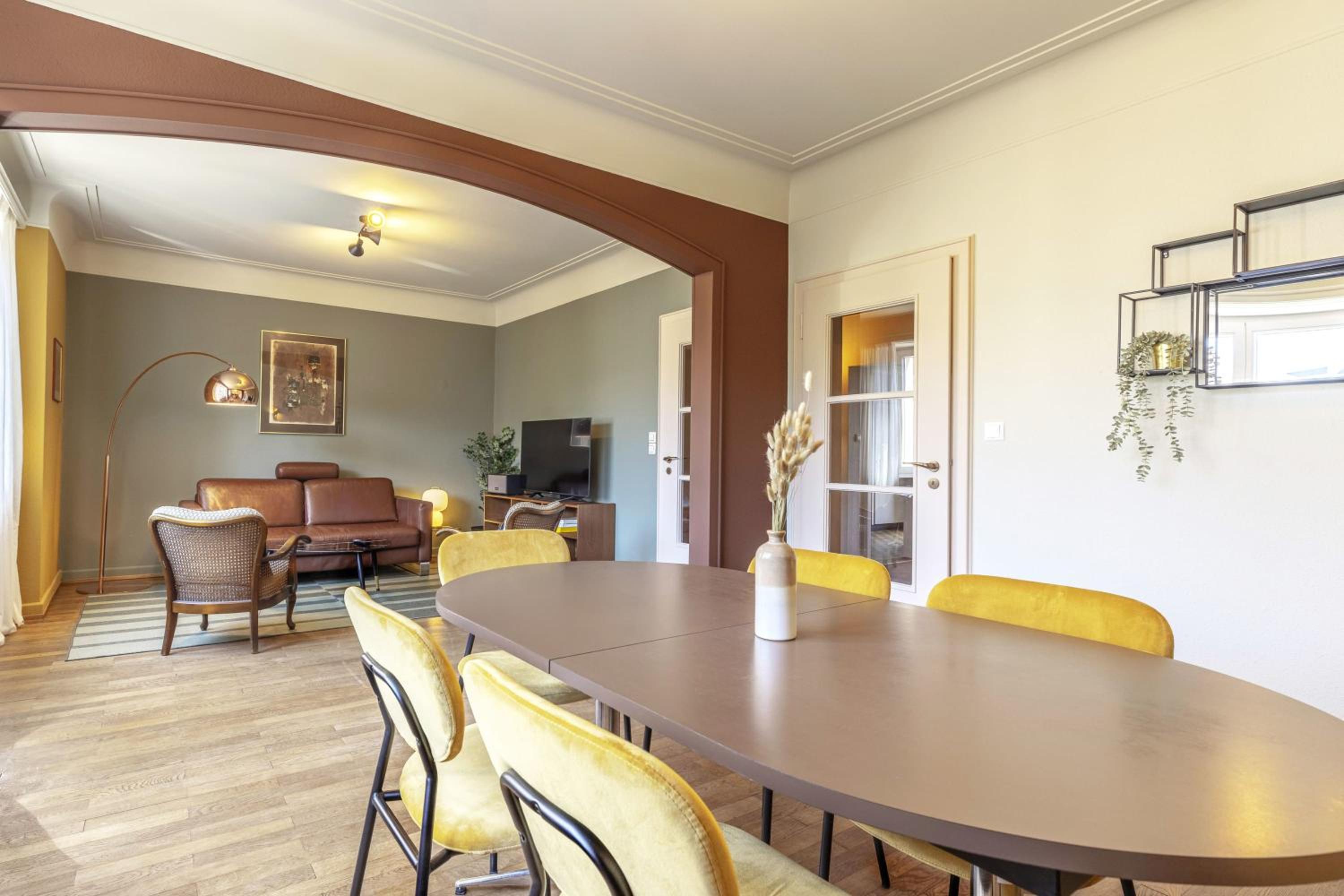 Spacious 2BR Apt in Central Luxembourg w Balcony view 5
