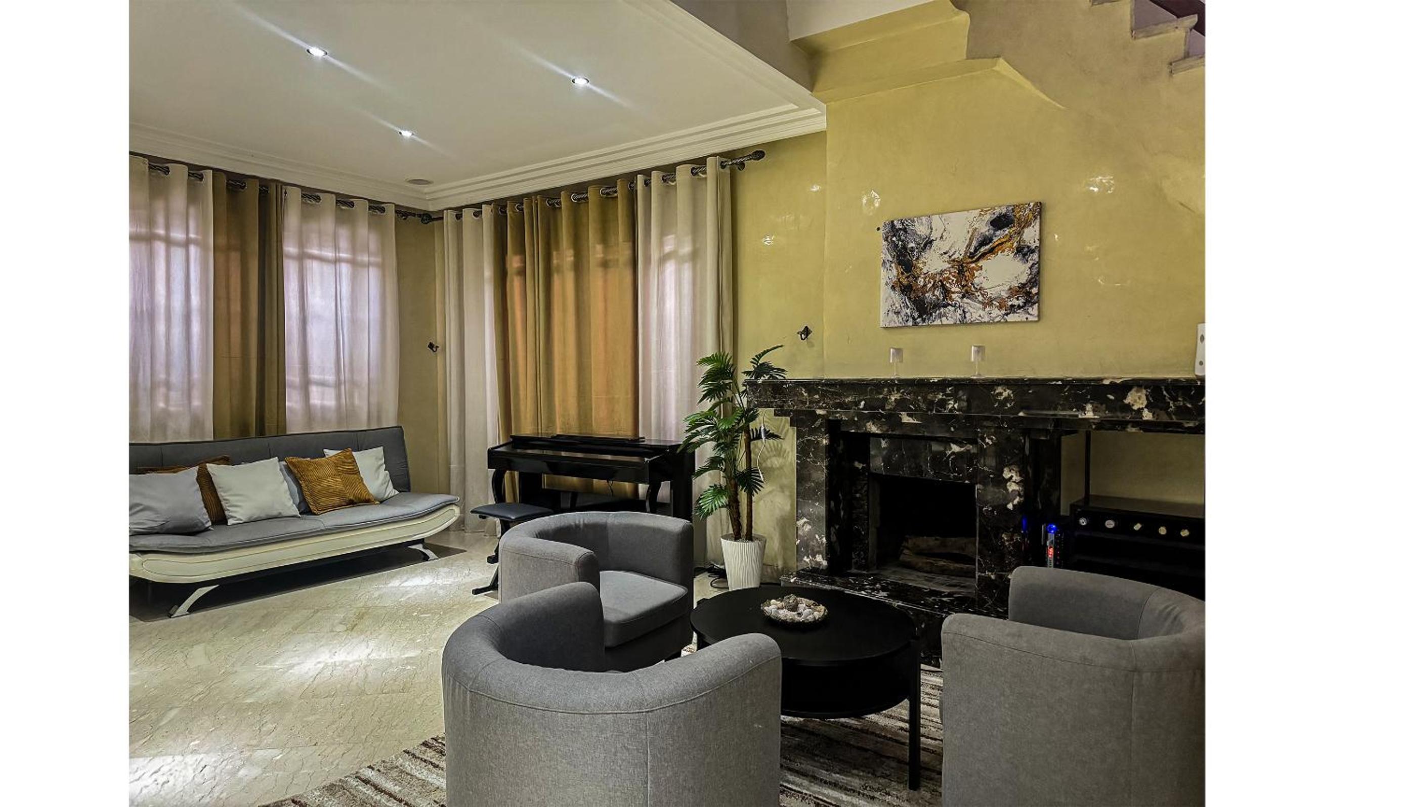 lounge