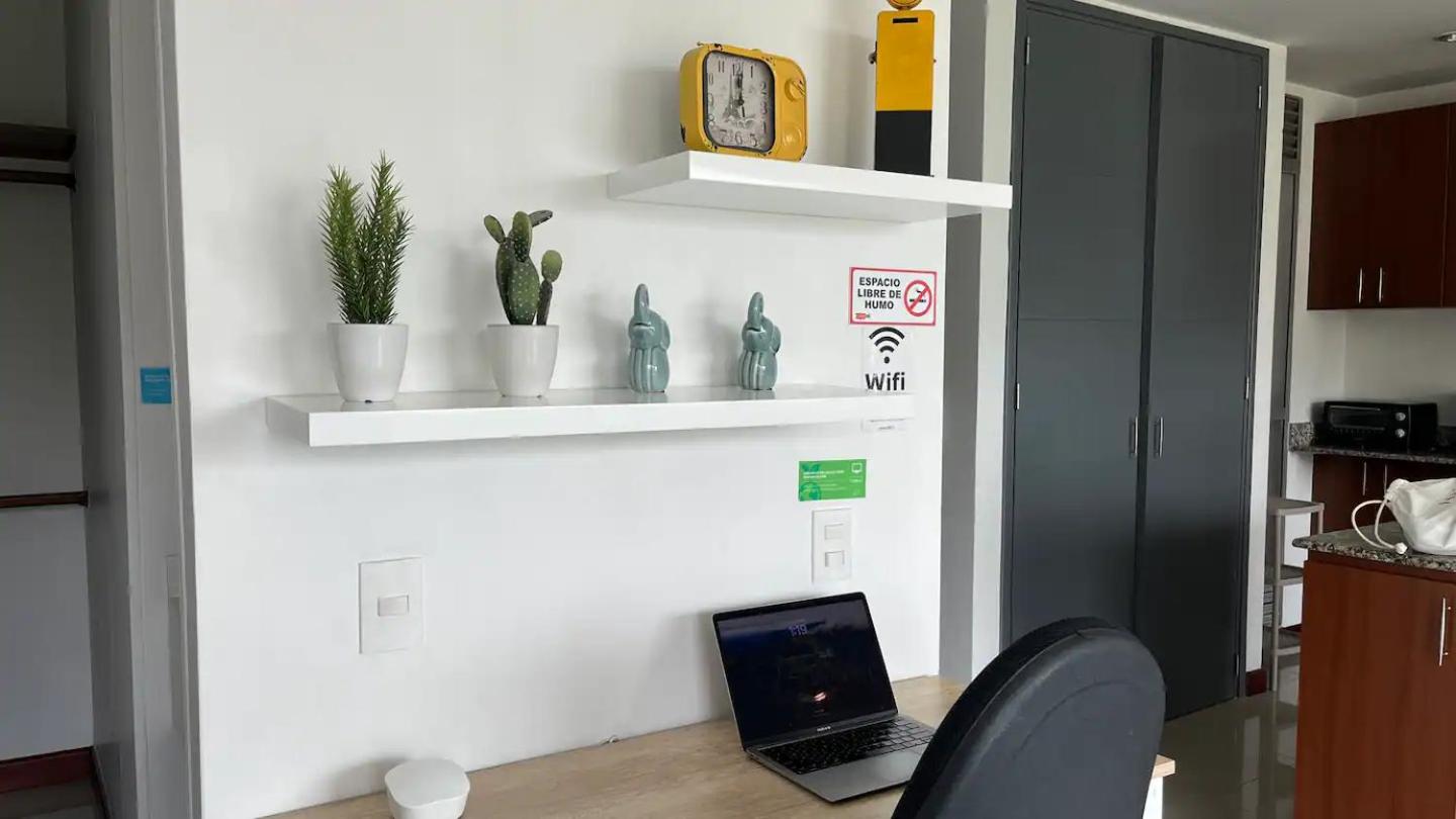 Blux Apartments Medellin