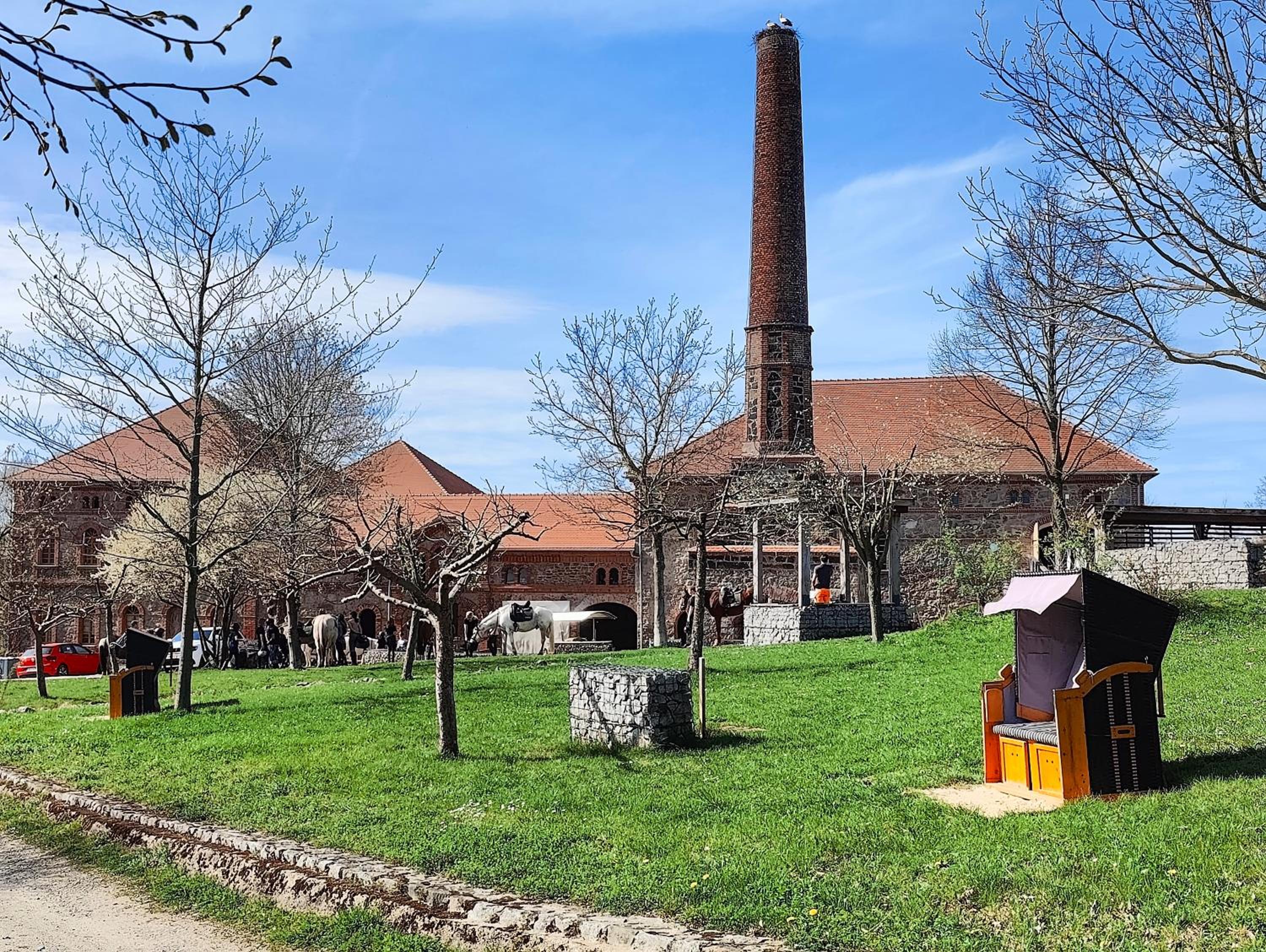 HexenburgbeiDresden 2 Zimmer Architektenwohnung mit eigener Sauna, Whirlwanne und Kamin - Nähe Sächsische Schweiz Dresden
