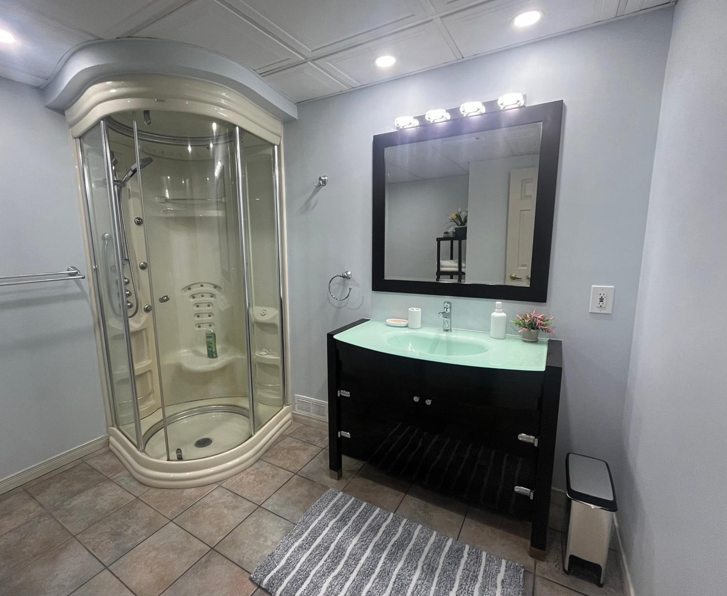 Serene & Luxurious