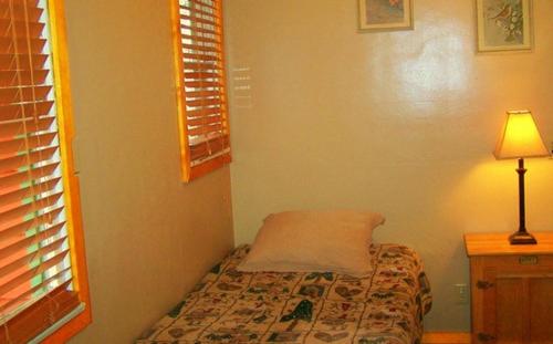 Golden Bear Cottages