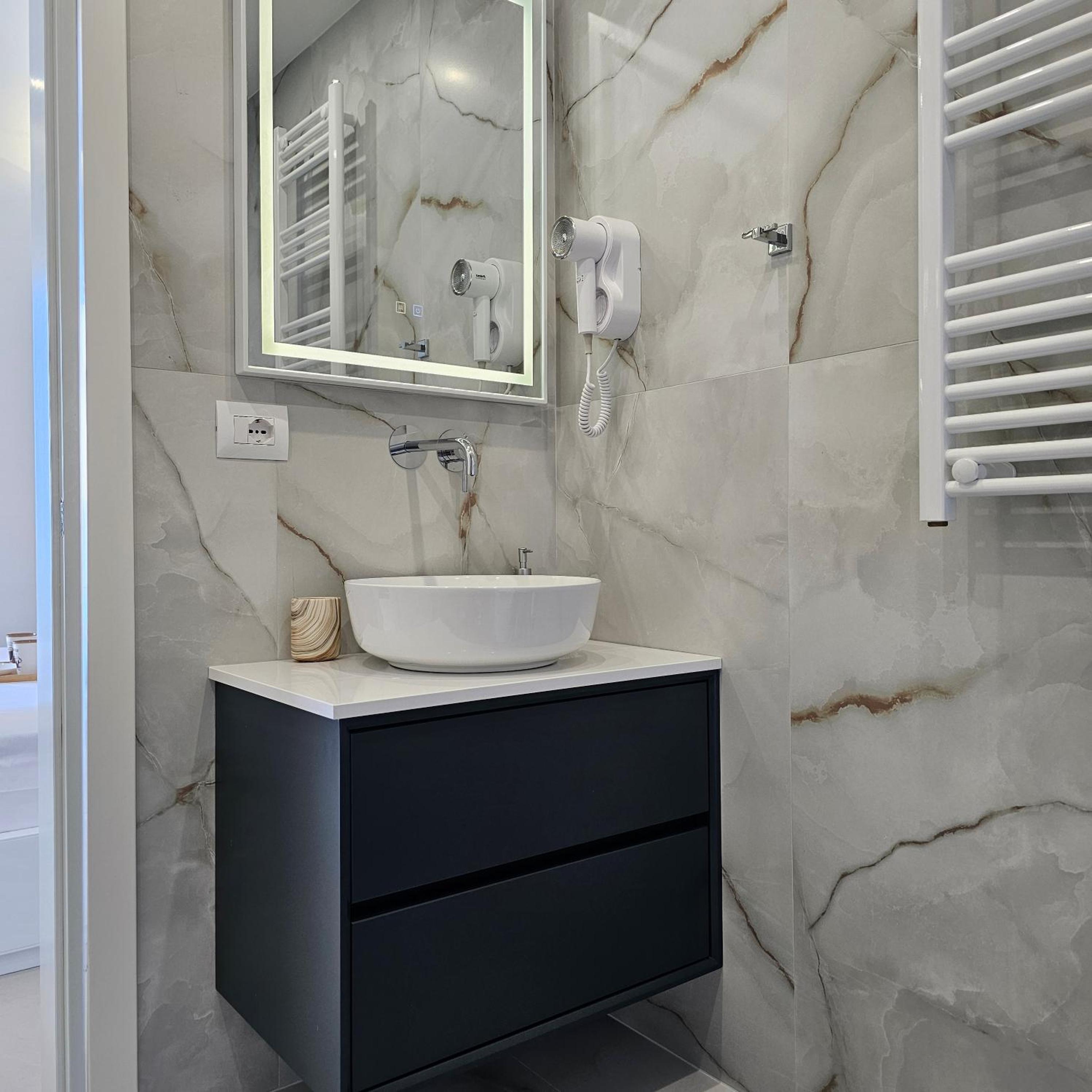 Ares Beachfront Luxury Rooms
