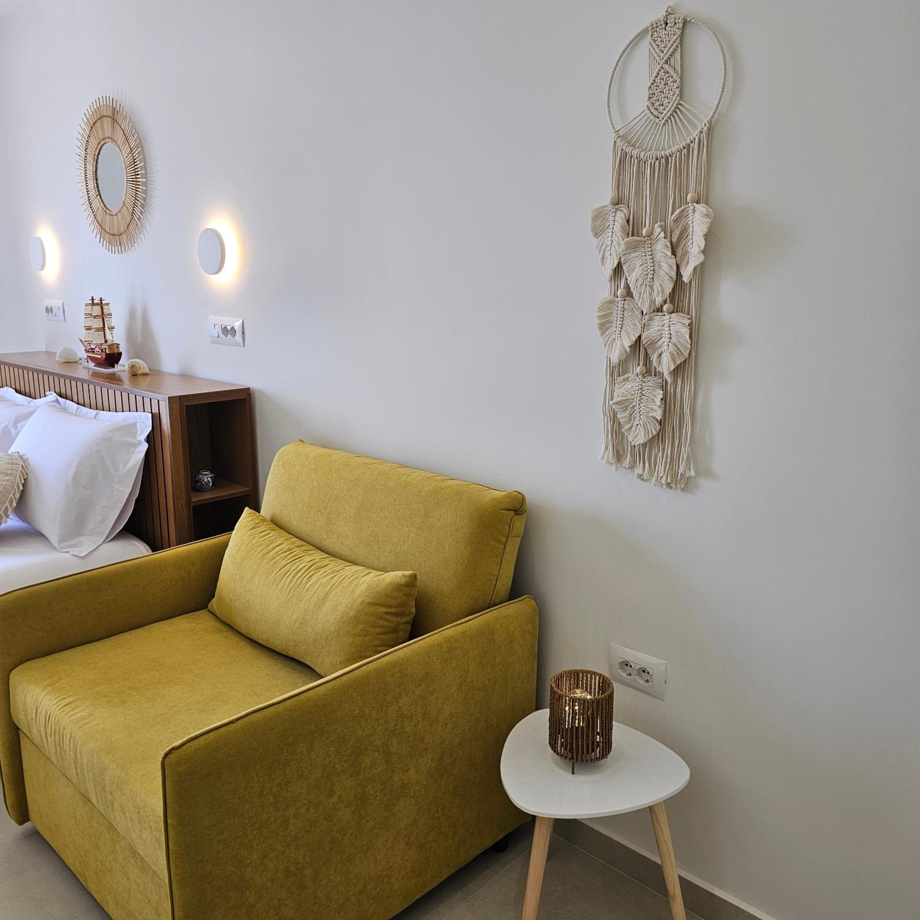 Ares Beachfront Luxury Rooms