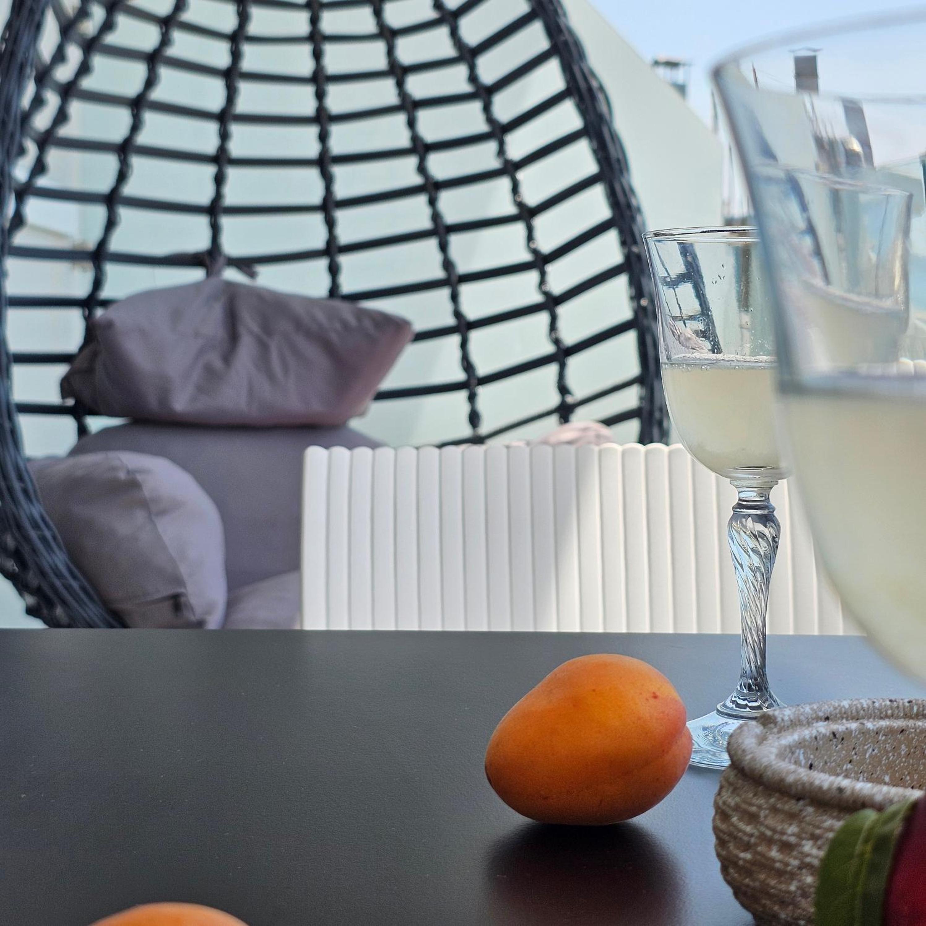 Ares Beachfront Luxury Rooms