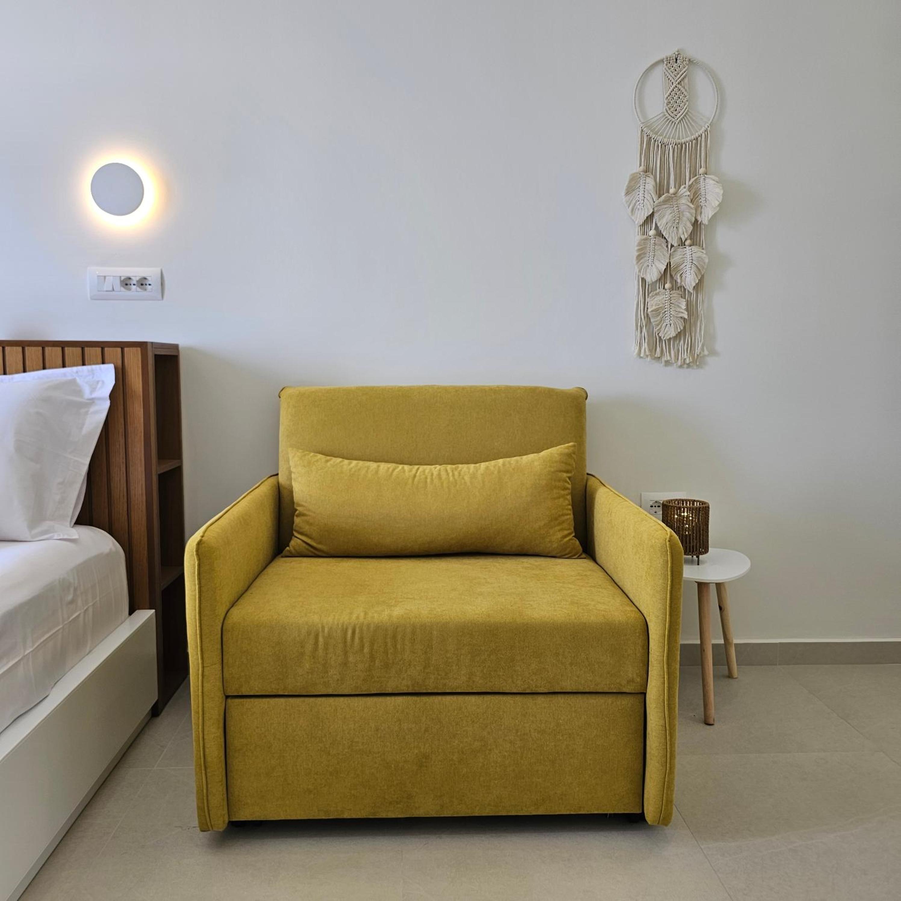 Ares Beachfront Luxury Rooms