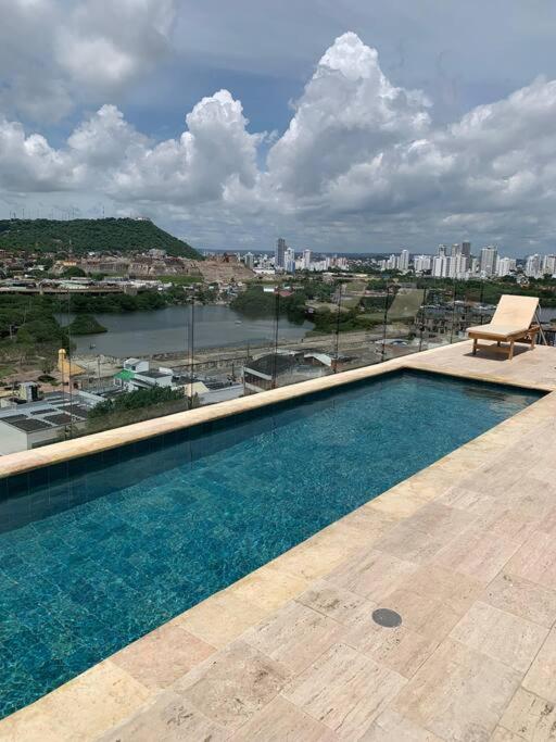 Beautiful! Brand New Apt old town