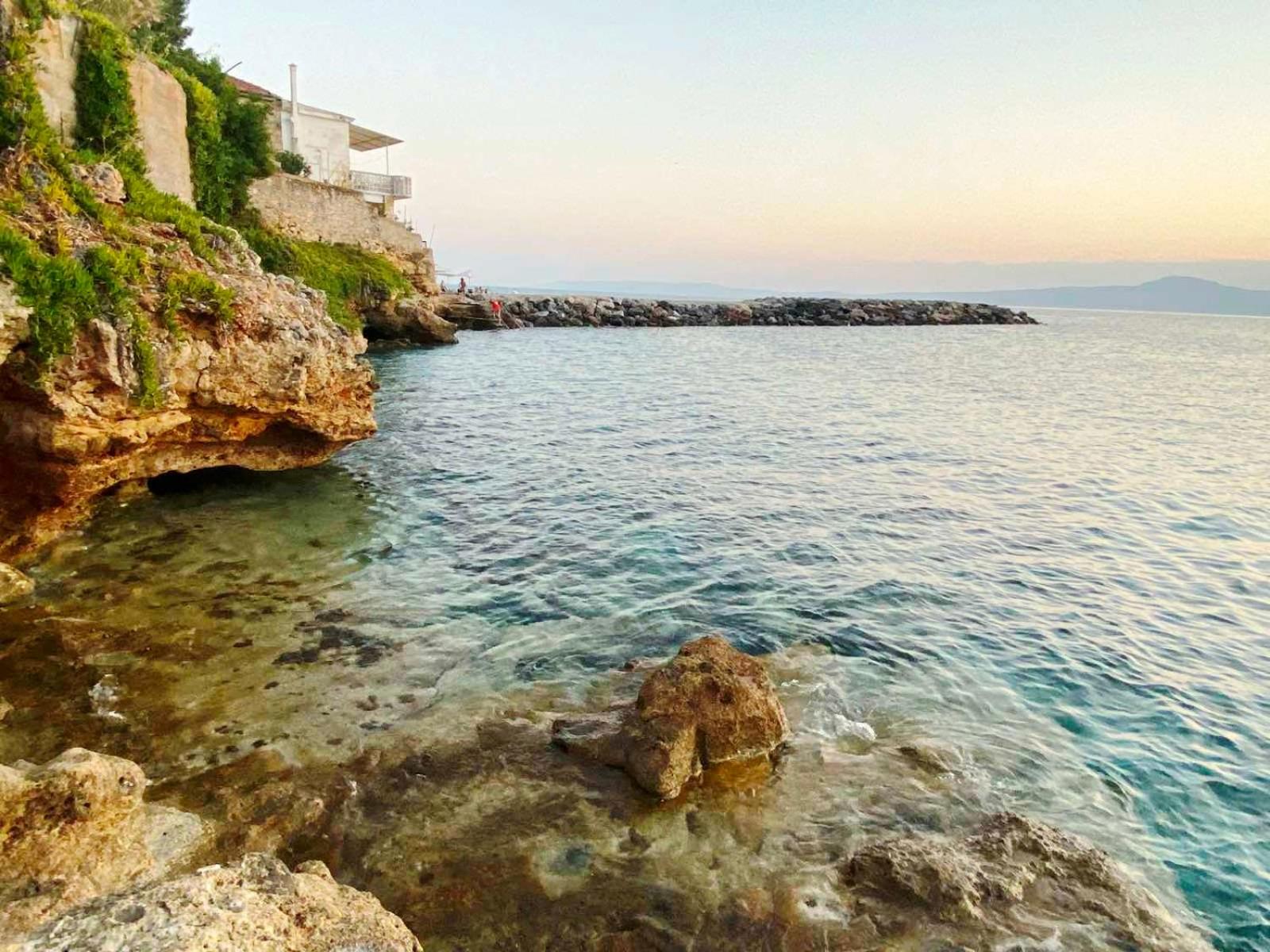 Achinos Mantineia Seafront apartment