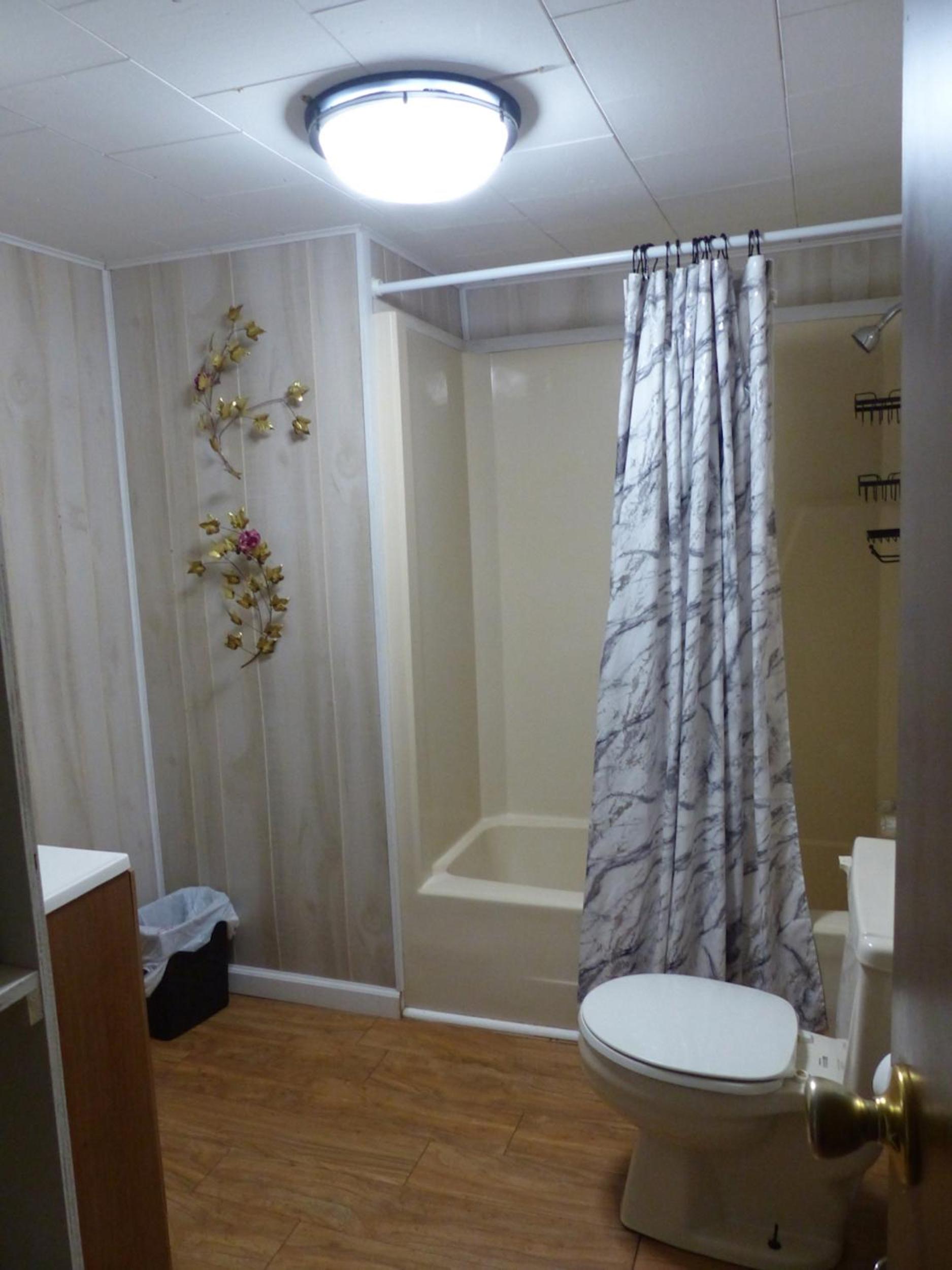 Charming Country Retreats near Eureka Springs - Beaver Lake and White River - Two 4BD - 2BA Full Houses and a 1Bd Unit view 4