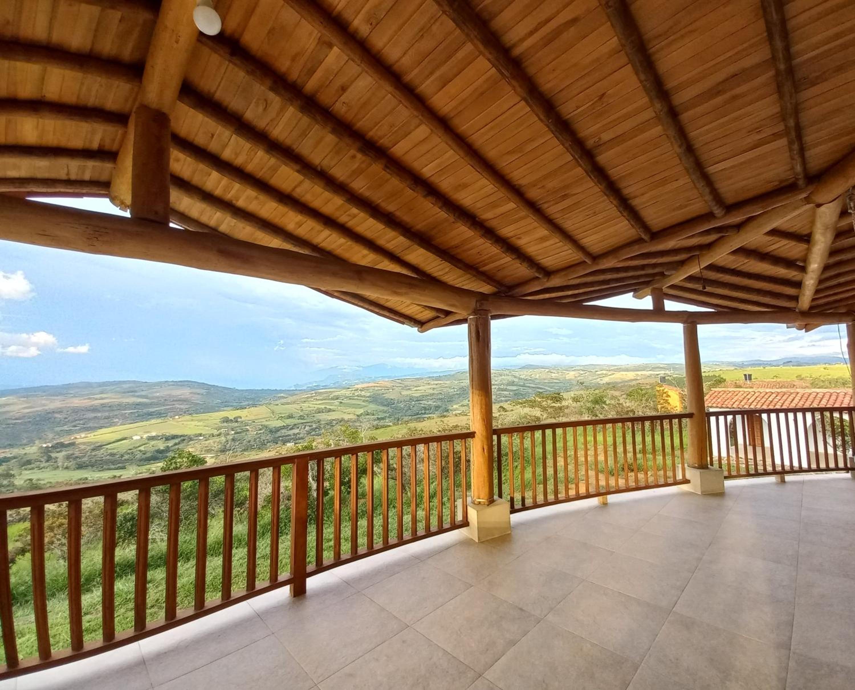 CASAS CAMPESTRES VILLA COVA Da IRIA BARICHARA