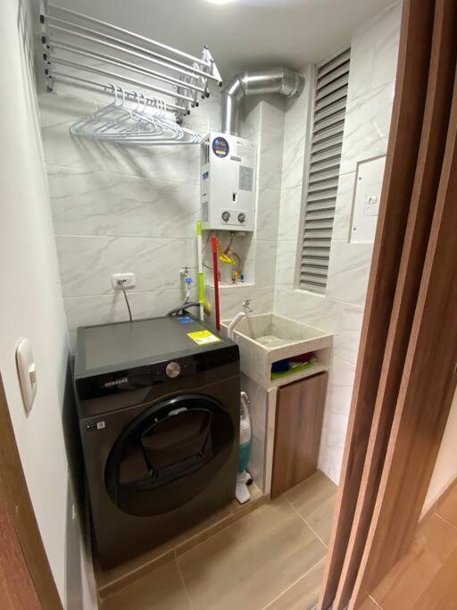 Apartamento de lujo Fontibón cerca al aeropuerto y terminal de transportes