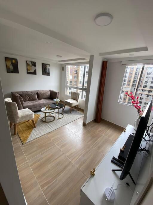 Apartamento de lujo Fontibón cerca al aeropuerto y terminal de transportes