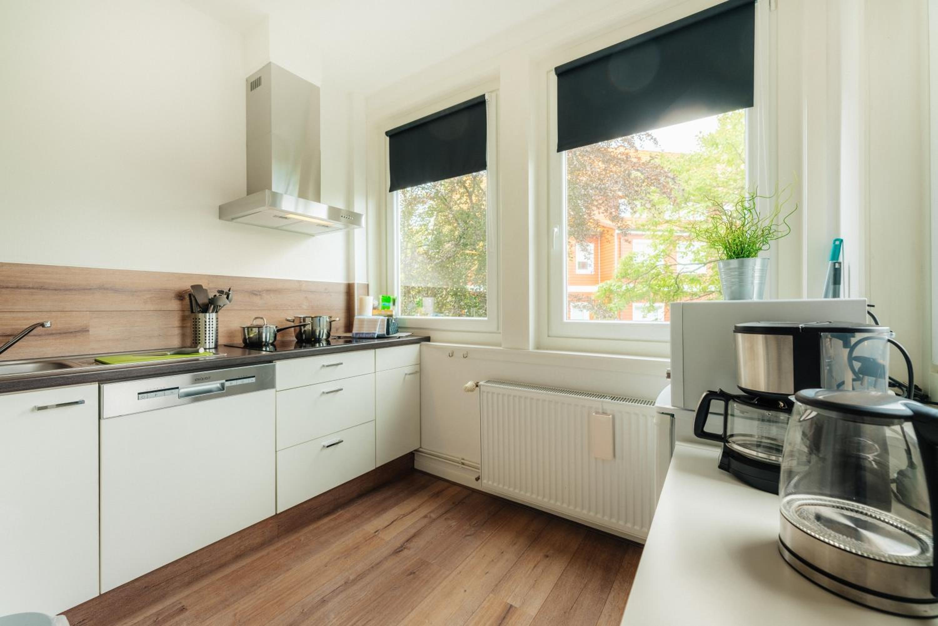 Haus Sonneck - Apartmenthaus - Sonnenterrasse mit Grill - 1-8 Personen - ruhige Lage mit Blick über Braunlage