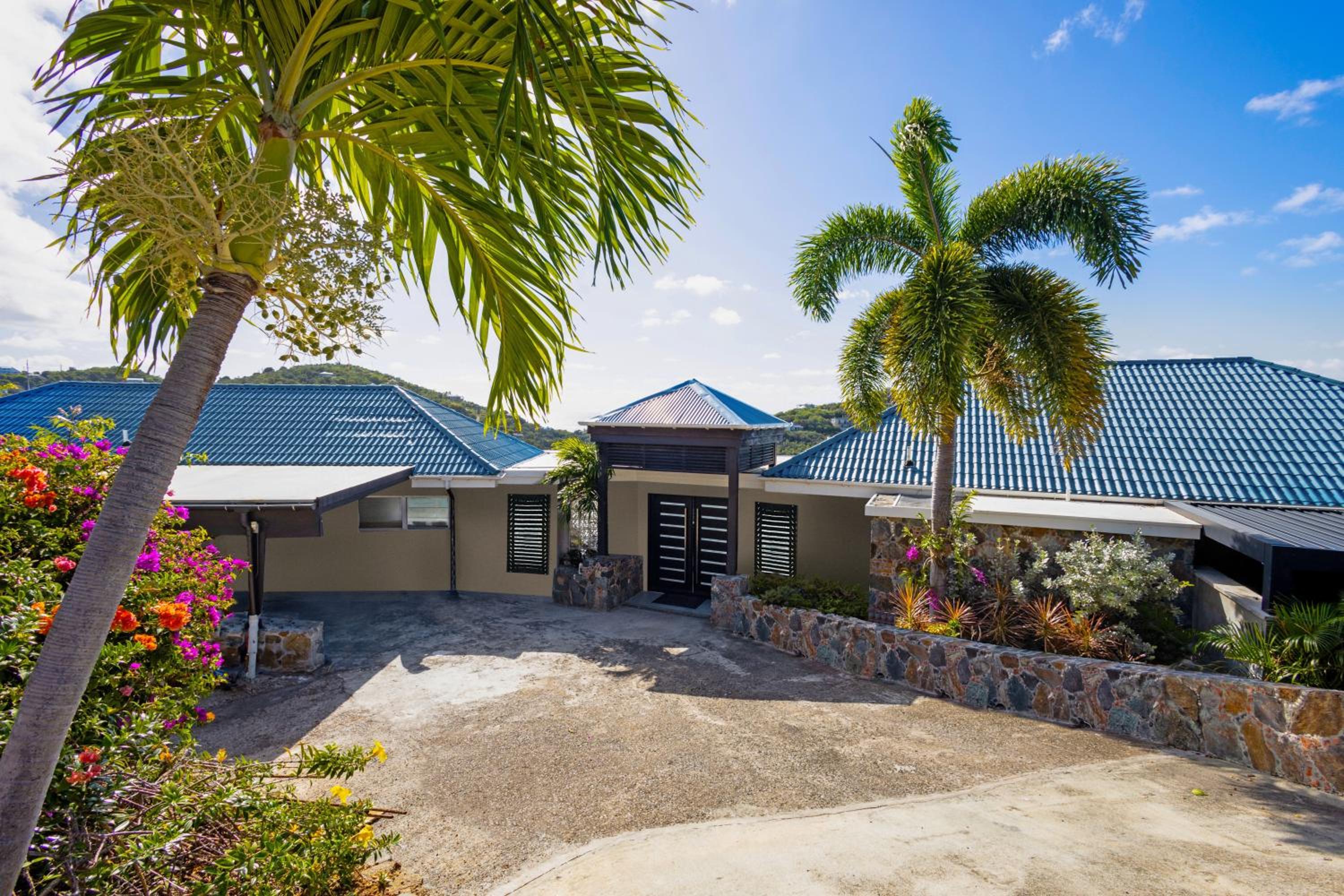 Villa Kia Orana view 2