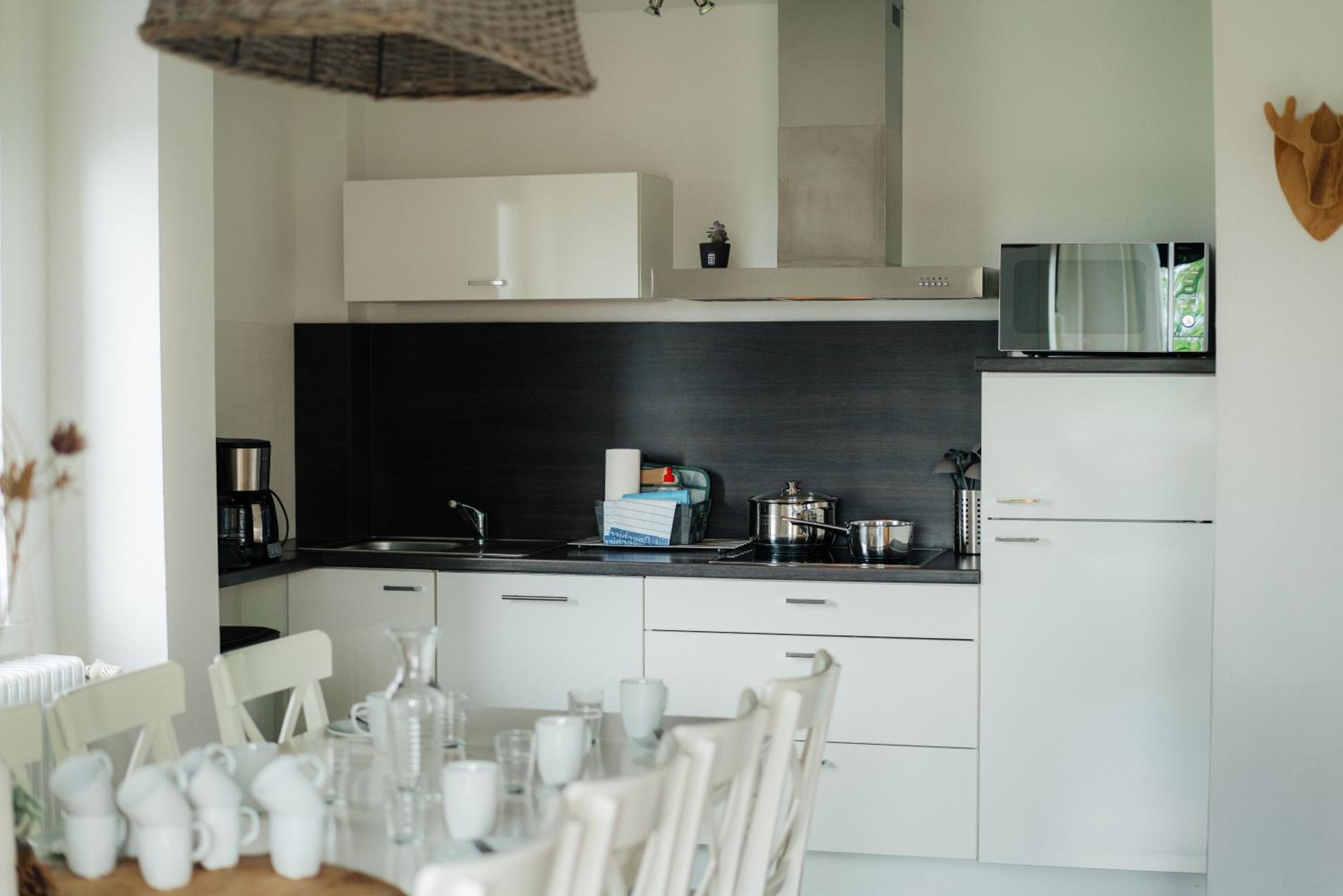 Haus Sonneck - Apartmenthaus - Sonnenterrasse mit Grill - 1-8 Personen - ruhige Lage mit Blick über Braunlage
