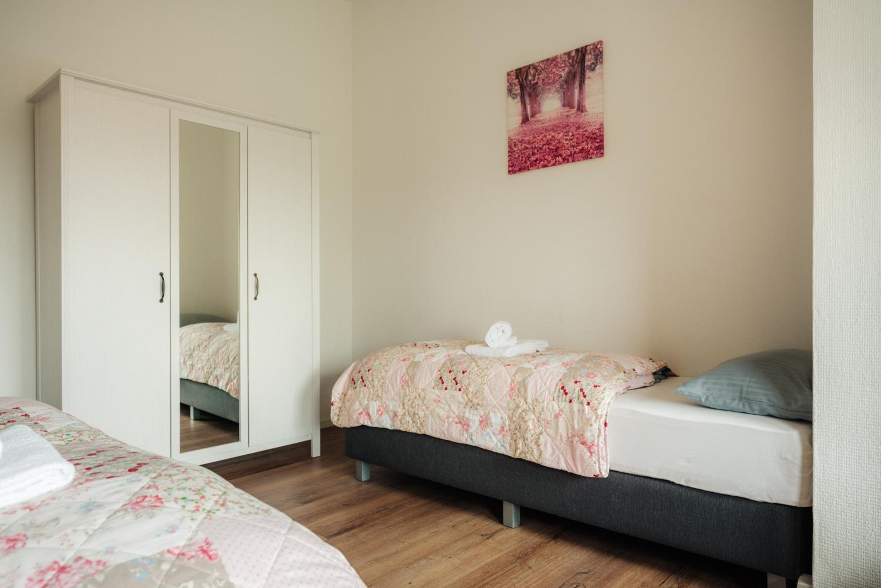 Haus Sonneck - Apartmenthaus - Sonnenterrasse mit Grill - 1-8 Personen - ruhige Lage mit Blick über Braunlage