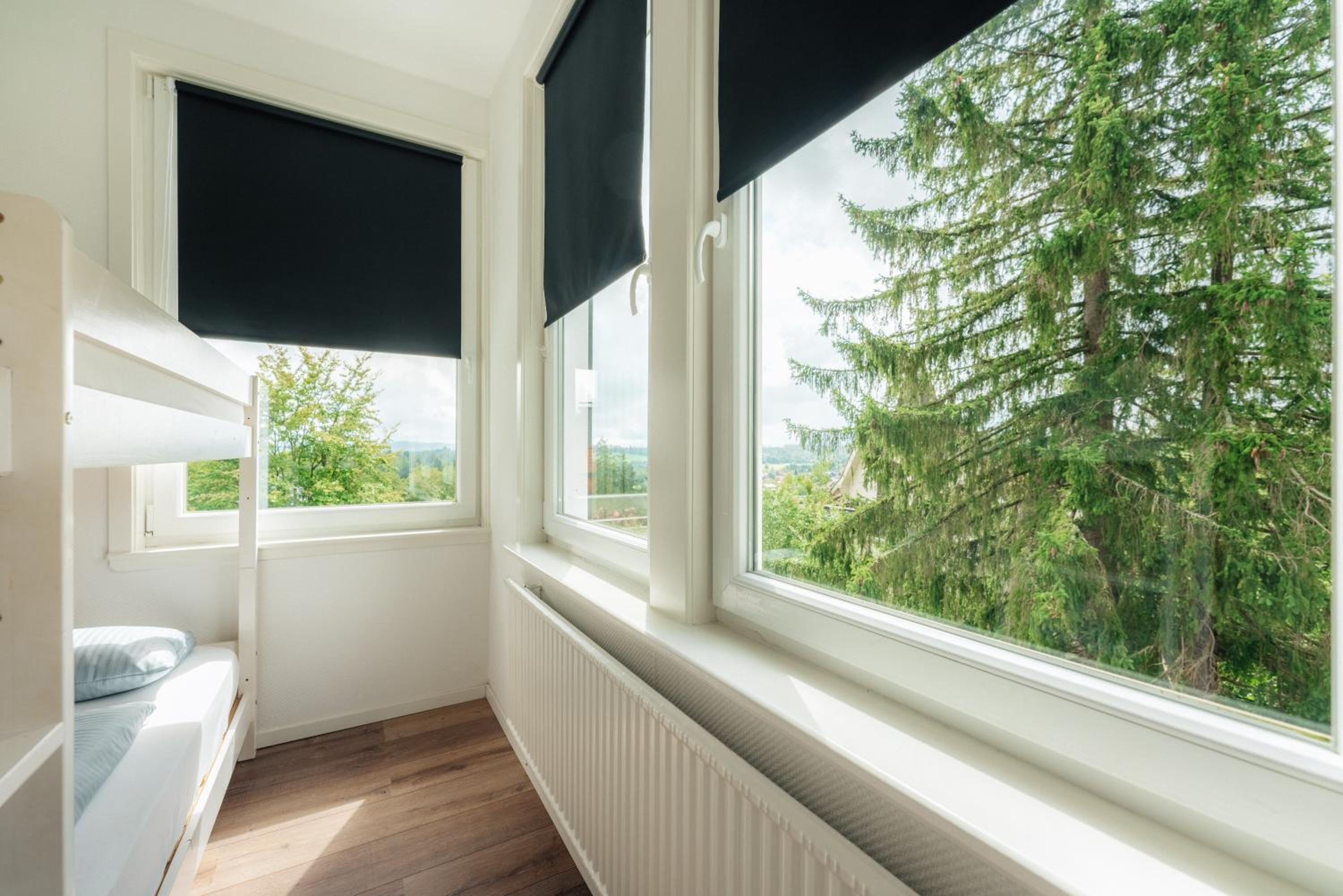 Haus Sonneck - Apartmenthaus - Sonnenterrasse mit Grill - 1-8 Personen - ruhige Lage mit Blick über Braunlage
