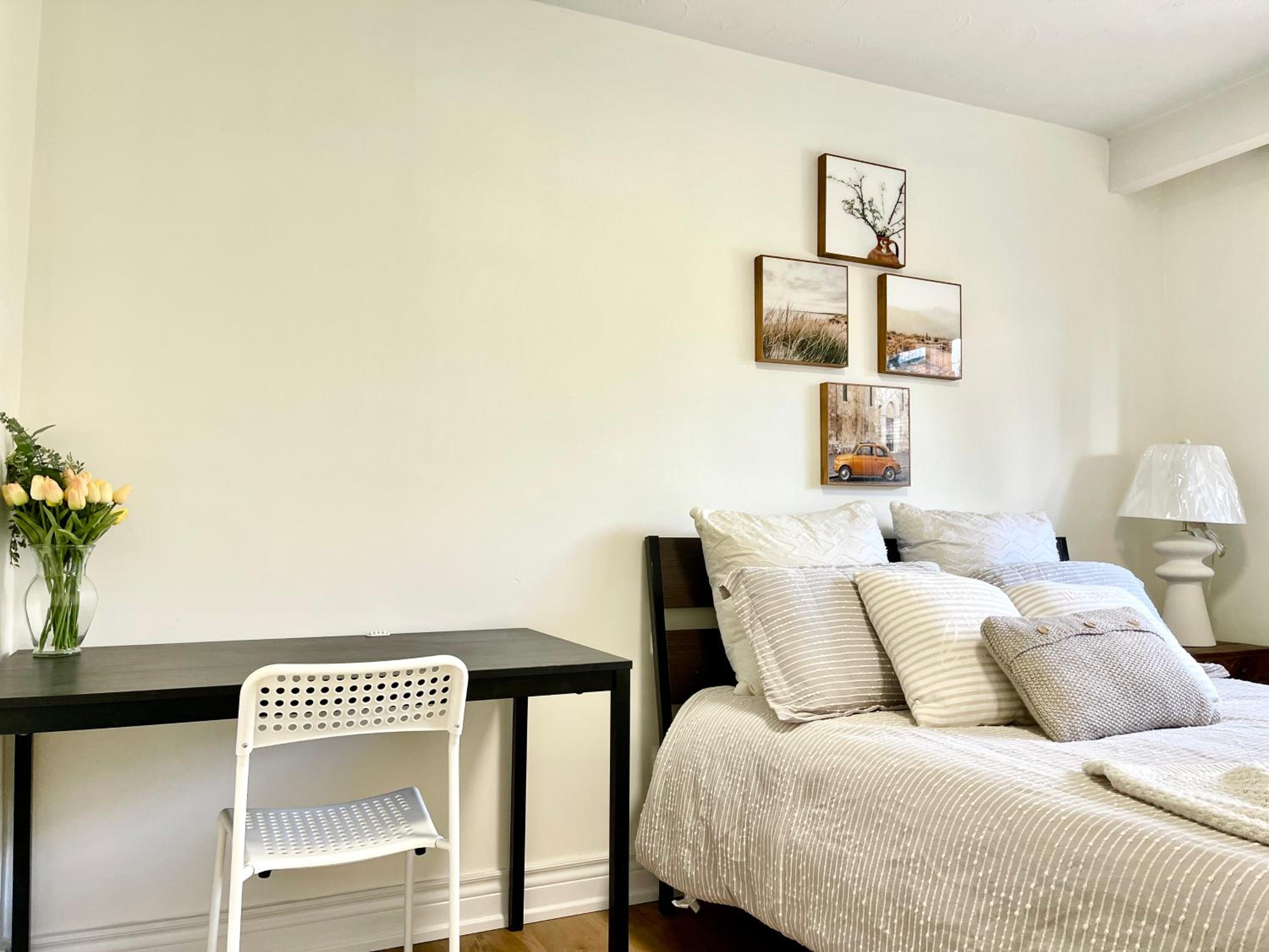Best Toronto Cozy House 3