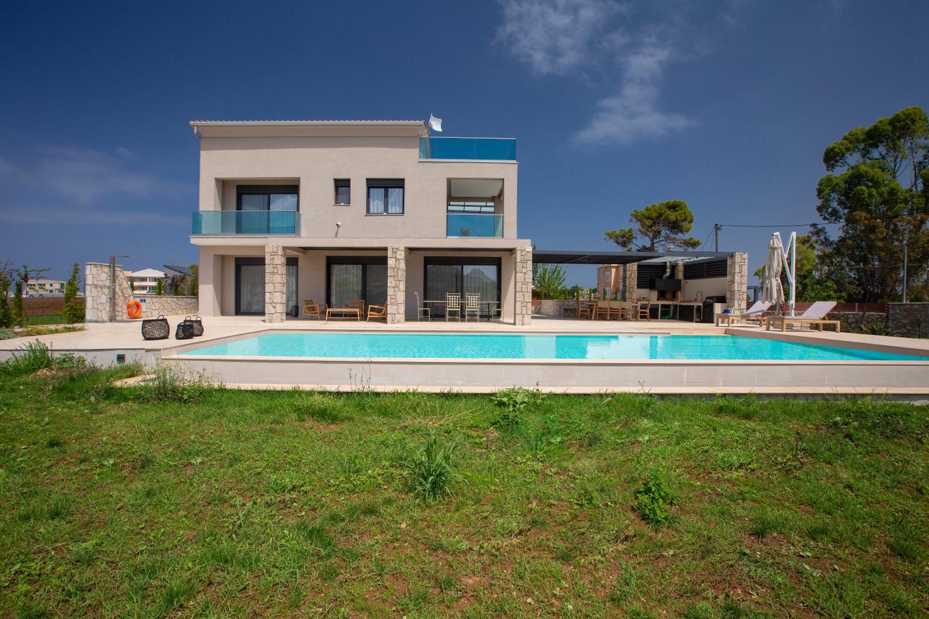 Hotel Aquamarina Villas - Image 1