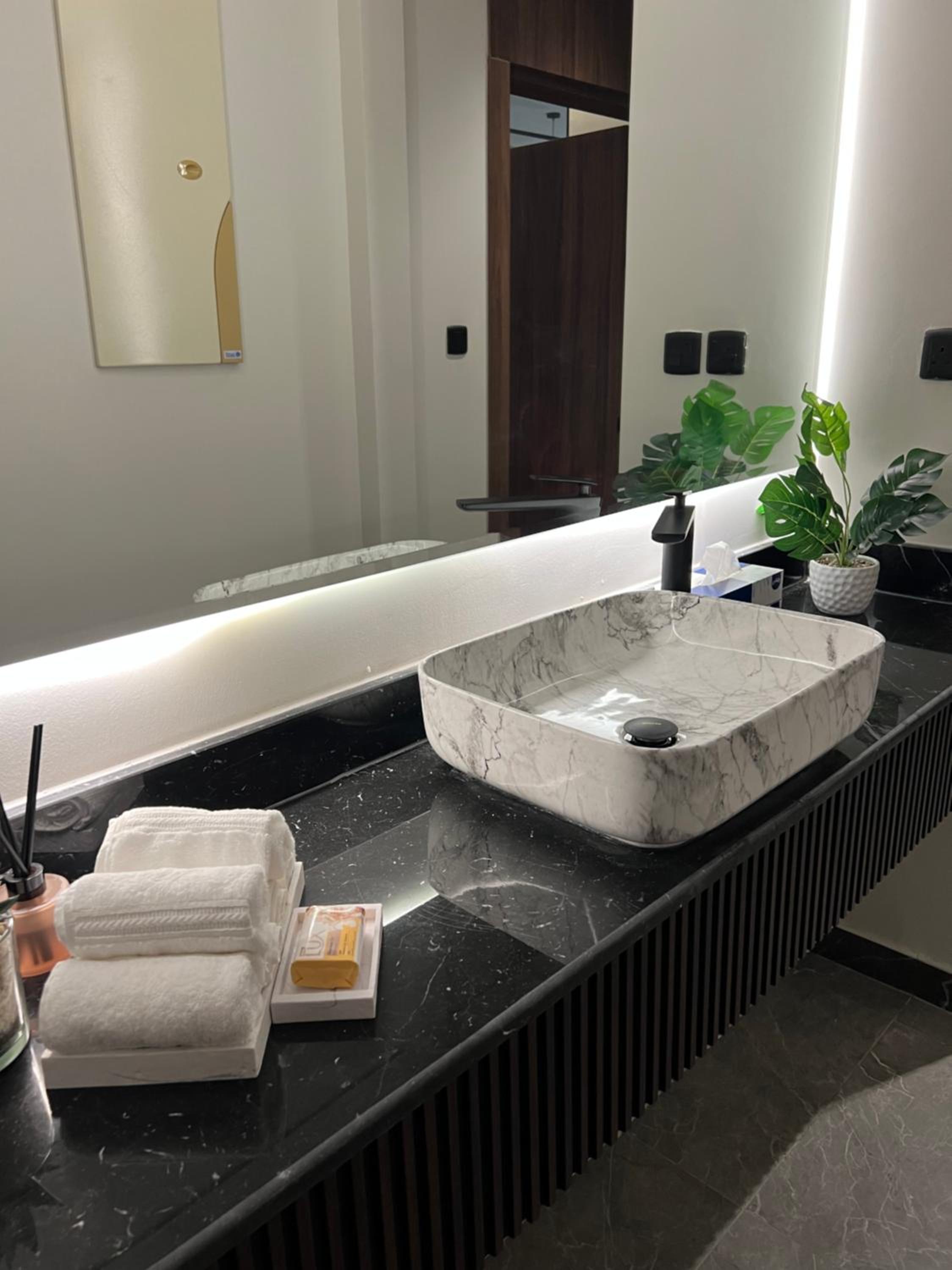 Super Luxury SweetHome view 3