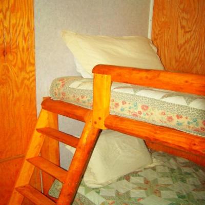 Golden Bear Cottages