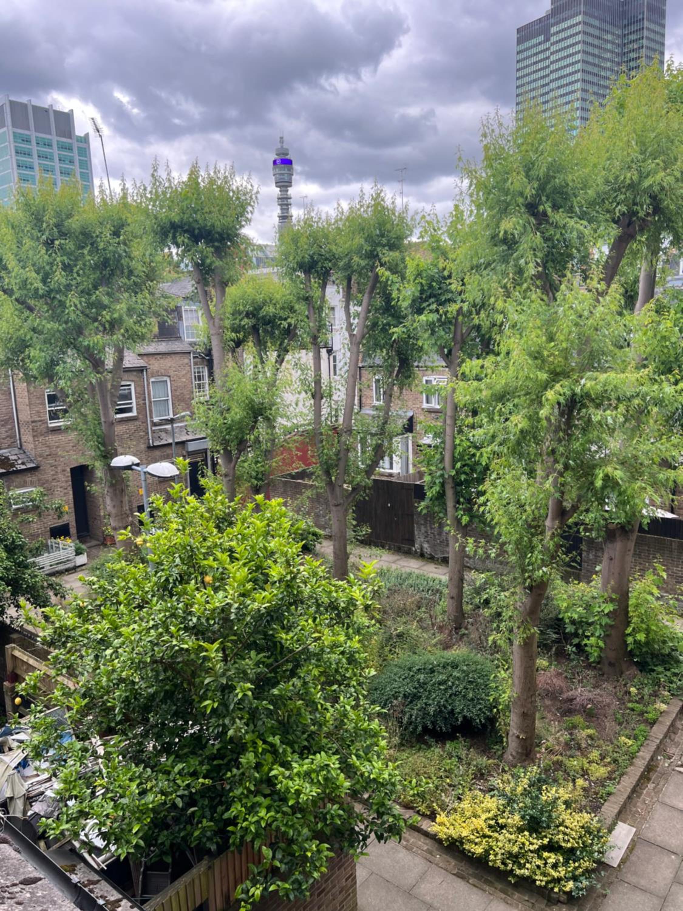 Lovely Entire Flat with Private Balcony in Euston-Central London