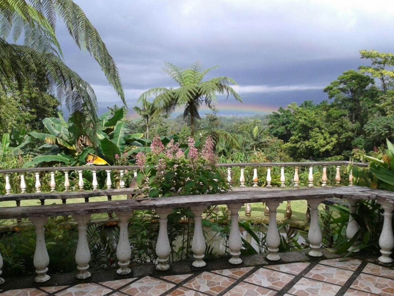 Botanica Gardens and Eco Lodge