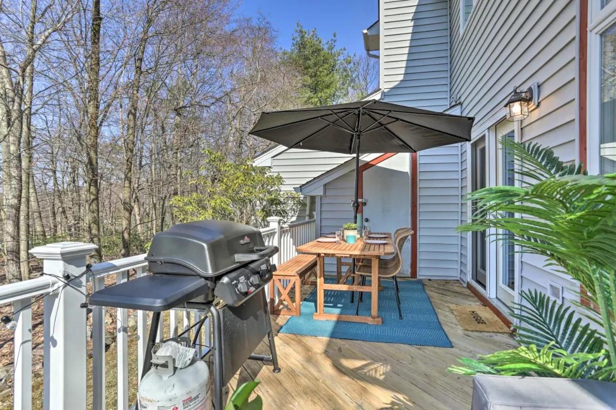 BigBoulder Lakeview Terrace-Minutes from the Lake view 5