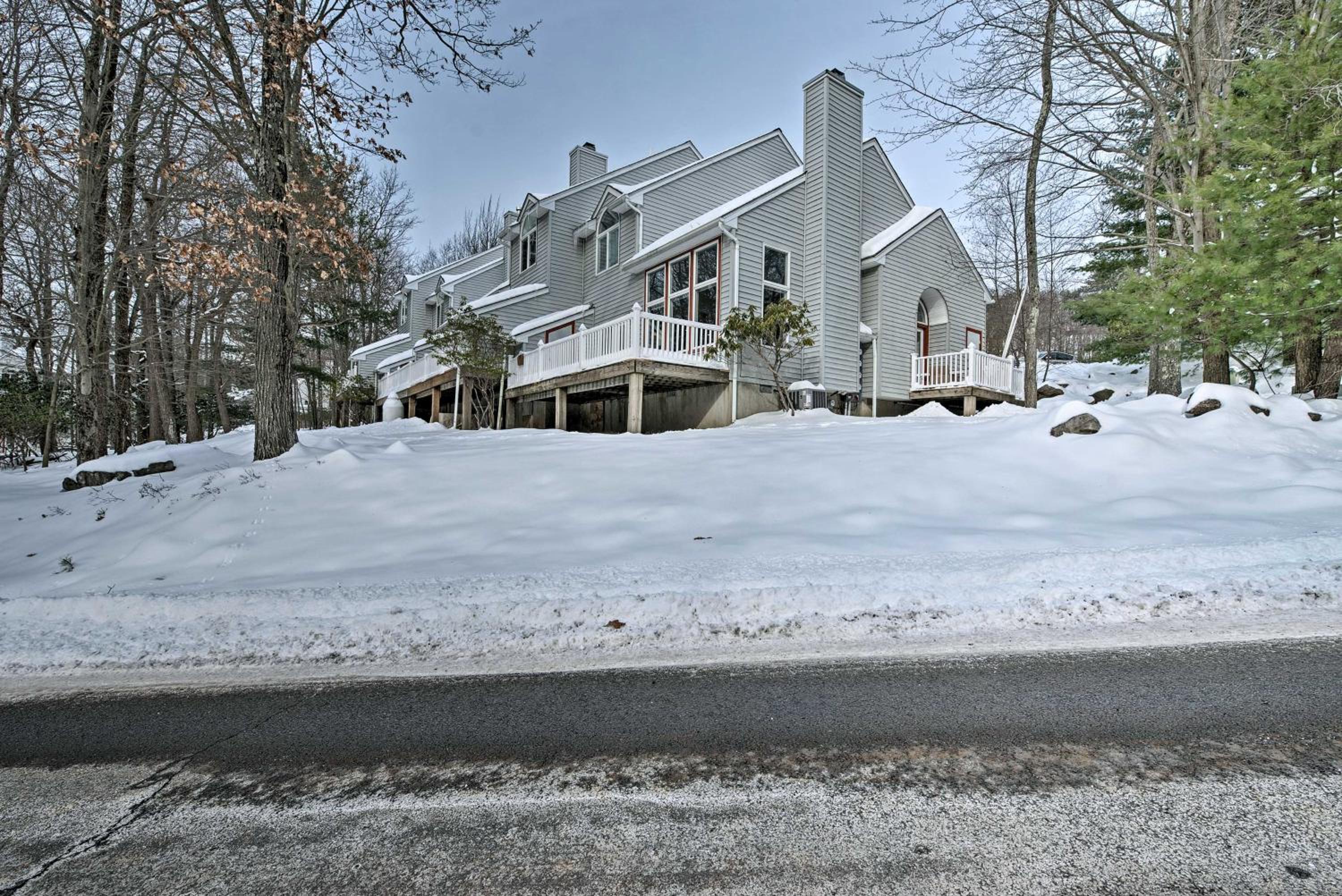 BigBoulder Lakeview Terrace-Minutes from the Lake view 2
