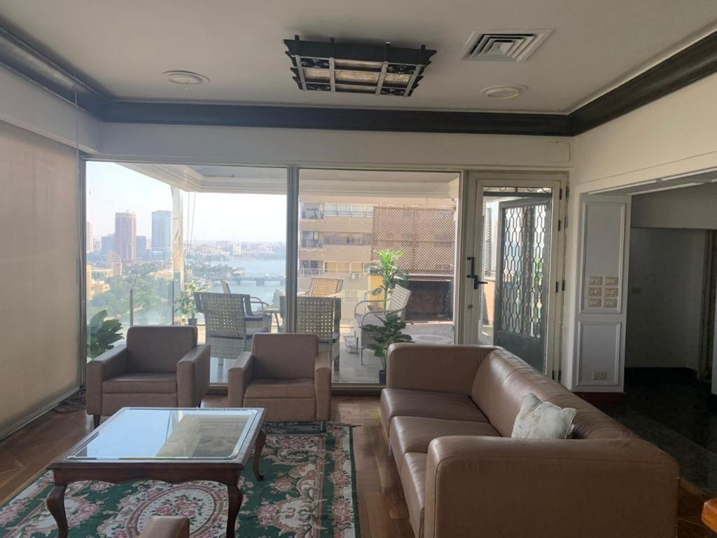 panoramic nile view apartment
