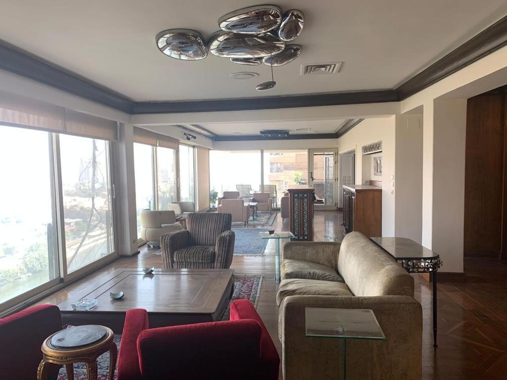 panoramic nile view apartment