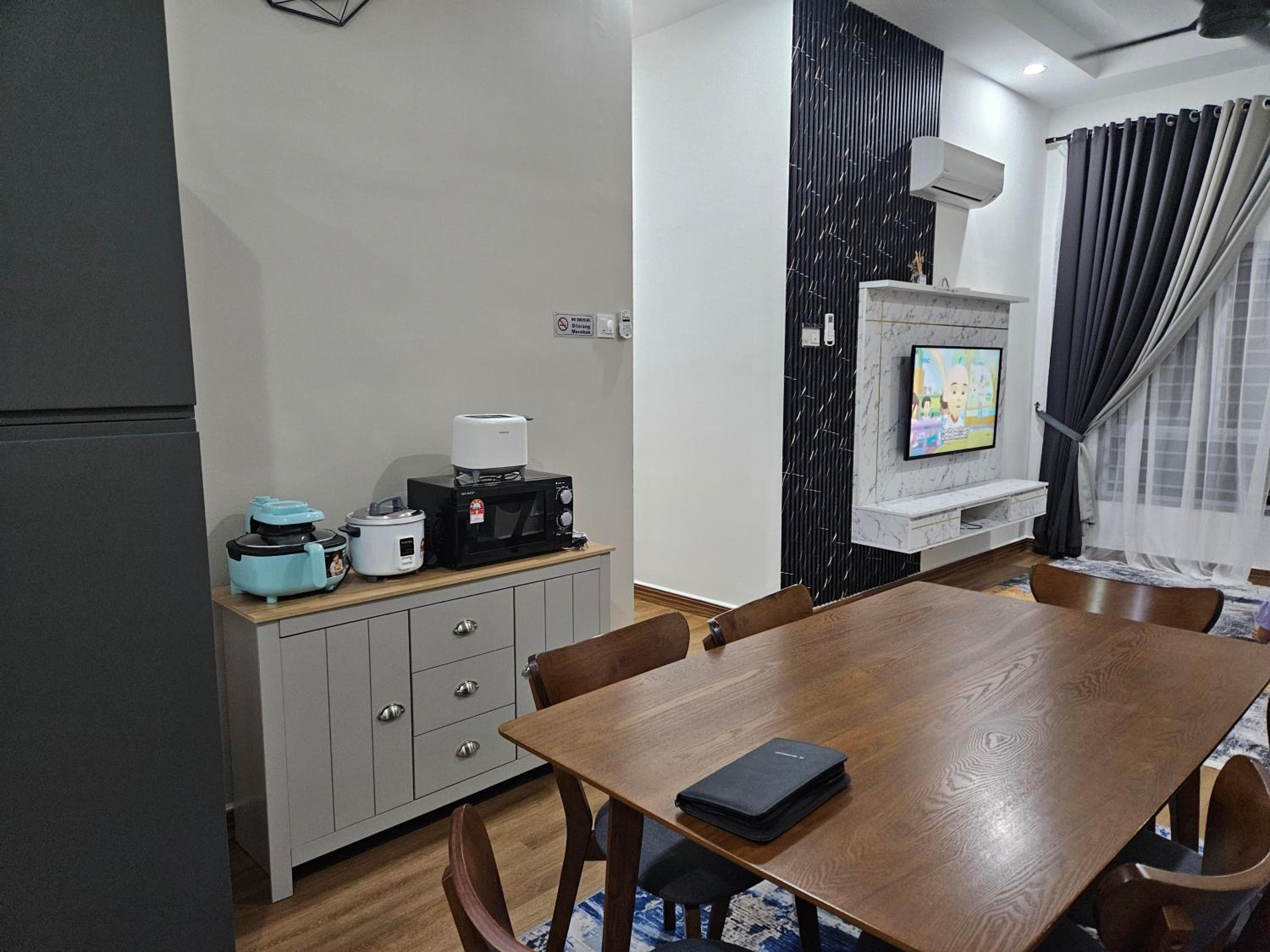 2 bedrooms VivaVibes Home Ostia Bangi next to Bangi Toll