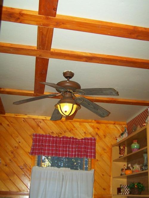 Golden Bear Cottages