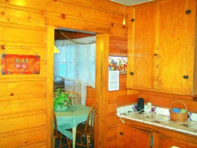 Golden Bear Cottages