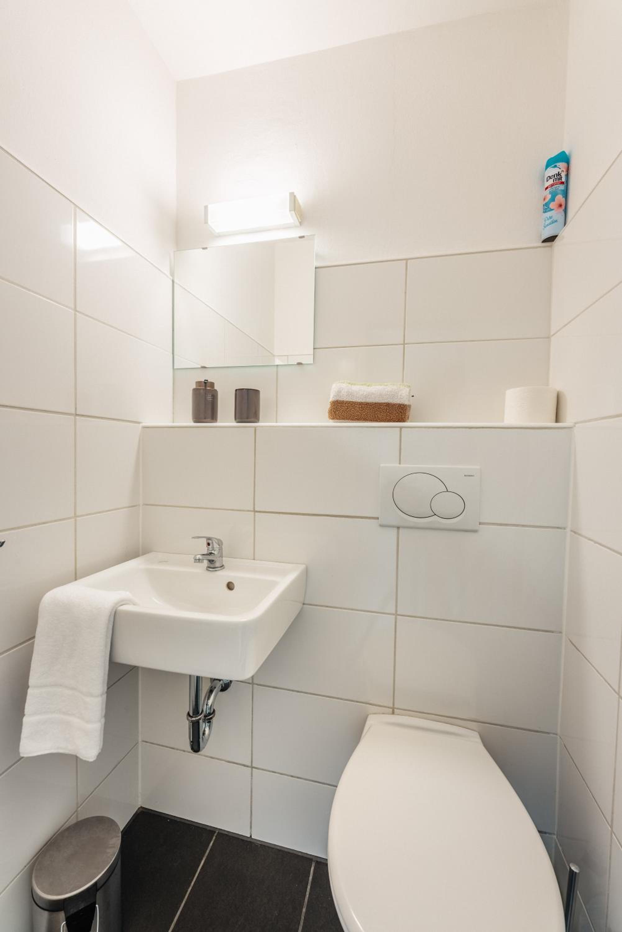 Haus Sonneck - Apartmenthaus - Sonnenterrasse mit Grill - 1-8 Personen - ruhige Lage mit Blick über Braunlage