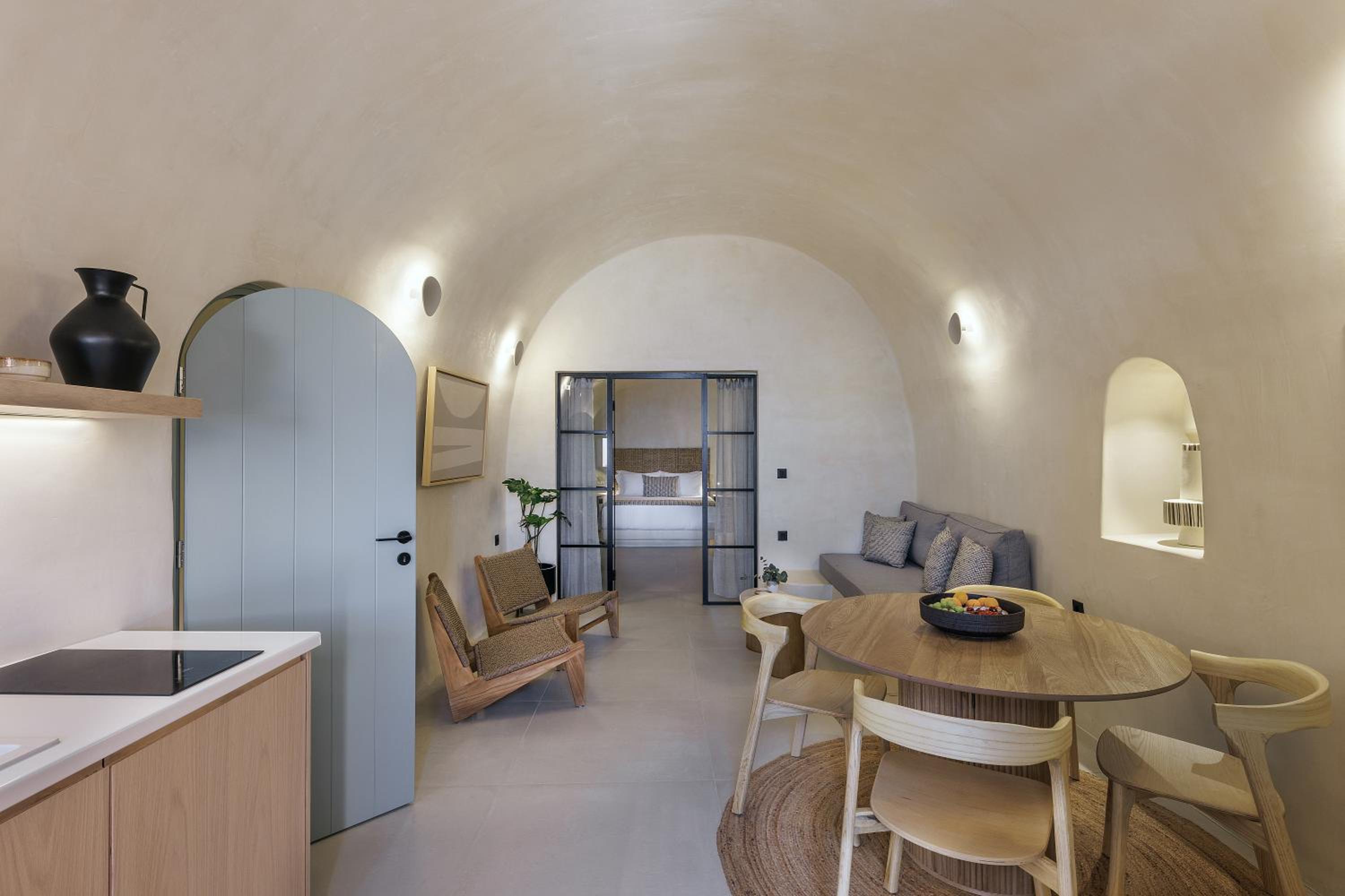 Annouso Villa with Hot Tub by Caldera Houses photo 5