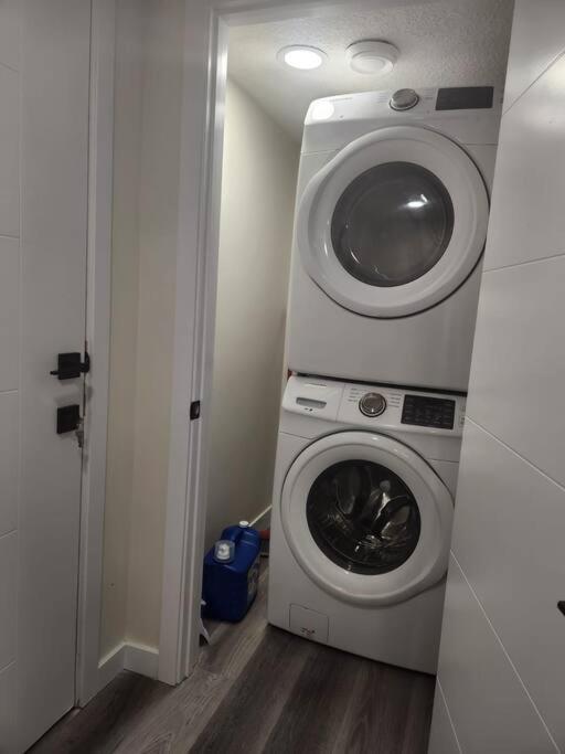 Modern 2 Bedroom Basement Suite Chappelle Edmonton