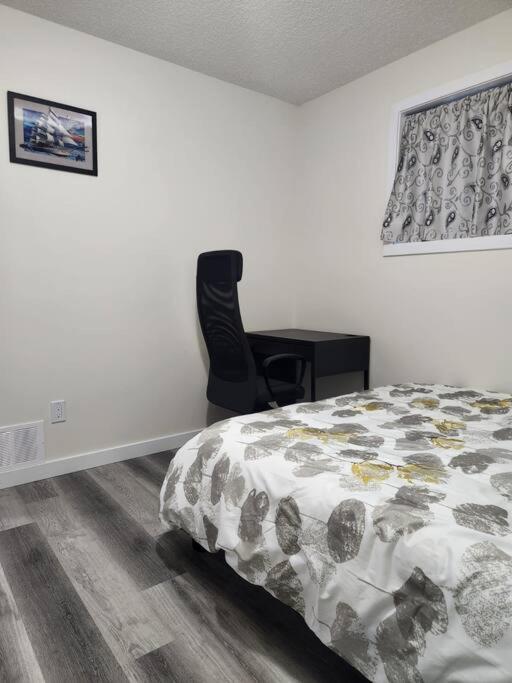Modern 2 Bedroom Basement Suite Chappelle Edmonton